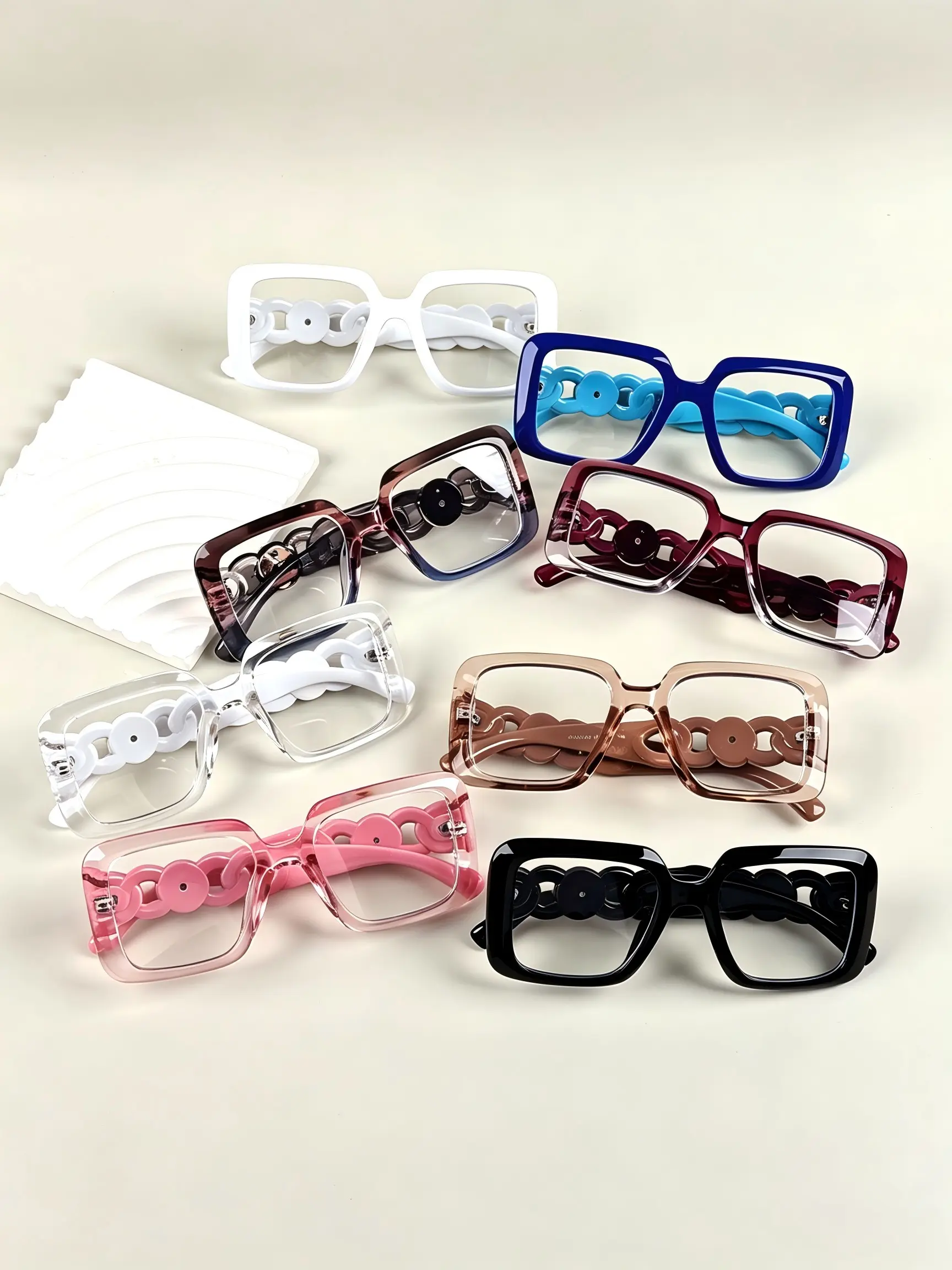 Square Large Frame Fashion Glasses, European and American Designer Style, Customizable Unique Eyewear, Casual All-Season Decorative Lenses