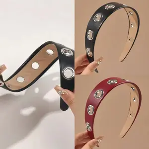 1Pcs Autumn Winter Black and Red Fashion Punk Leather Metal Studs Unique Hairband for Women Headband Fashion Hair Accessories