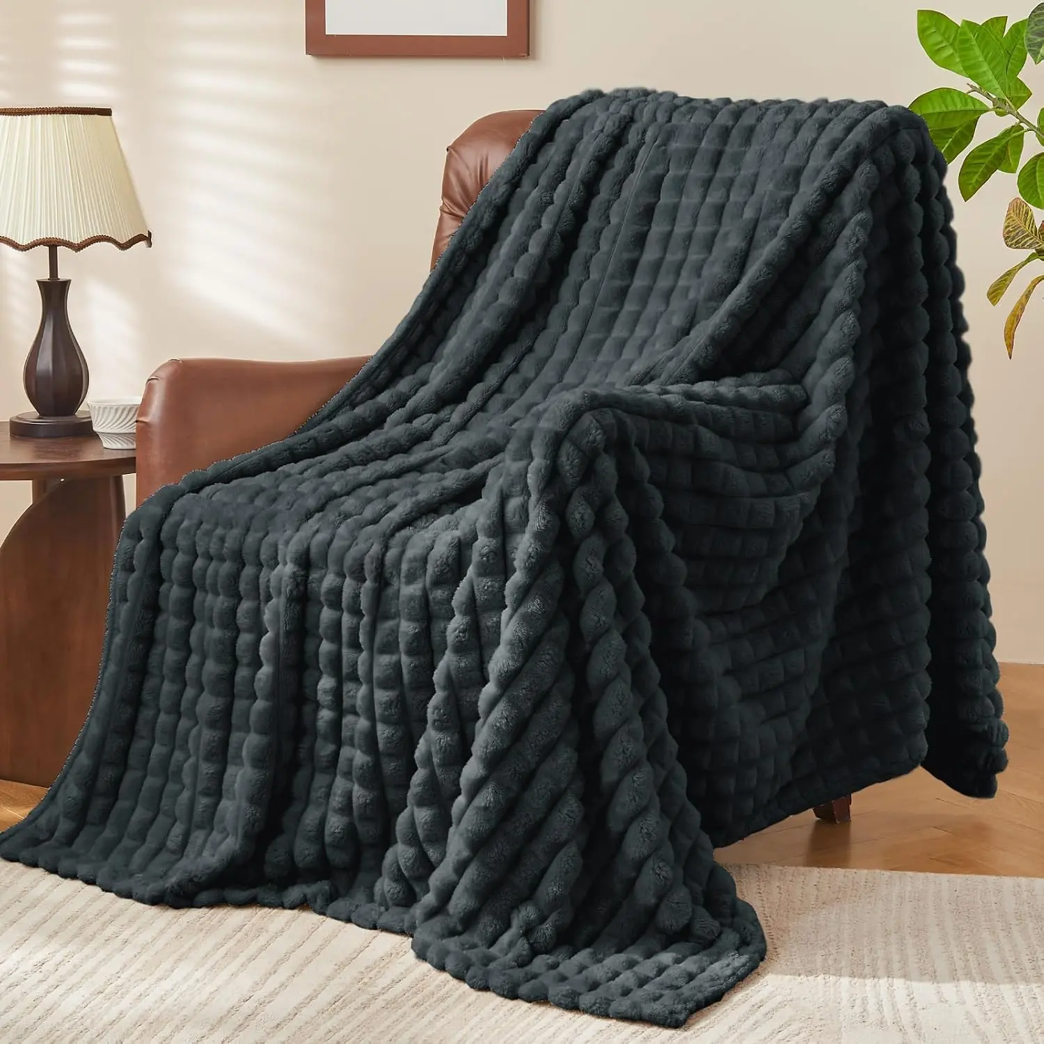 Black Throw Blanket for Couch - Soft Lightweight 3D Checkered Fuzzy Summer Blanket for Dad Gift, Luxurious Plush Cozy Fleece Blanket for Home Room Decor, 50"x60"
