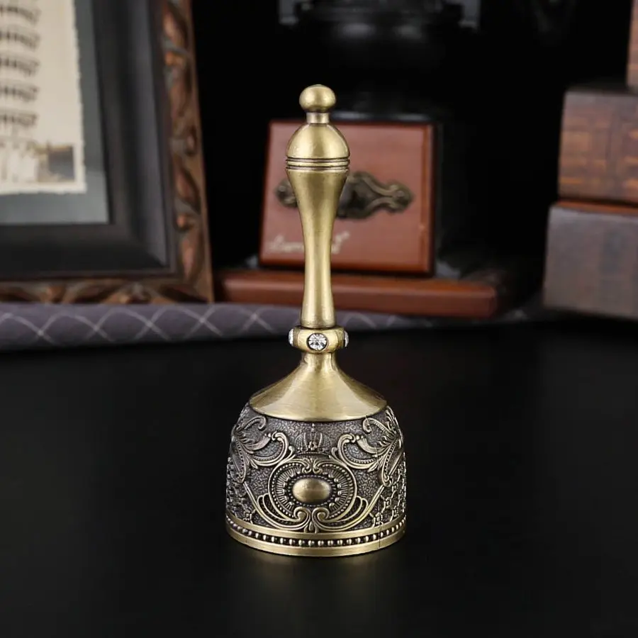 Luxury Vintage Shell Carved Hand Bell, Decorative Four Color Metal Service Bell, Enhance Hotel Coffee Shop Atmosphere, Ideal Gift for Restaurant Owners, Wedding Planners