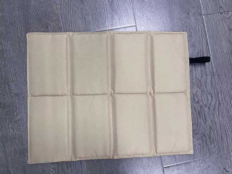 Portable Waterproof Picnic Mat Moisture-proof Mat Camping Ground Mat Thickened Outdoor Beach Travel Foldable Small Seat Cushion