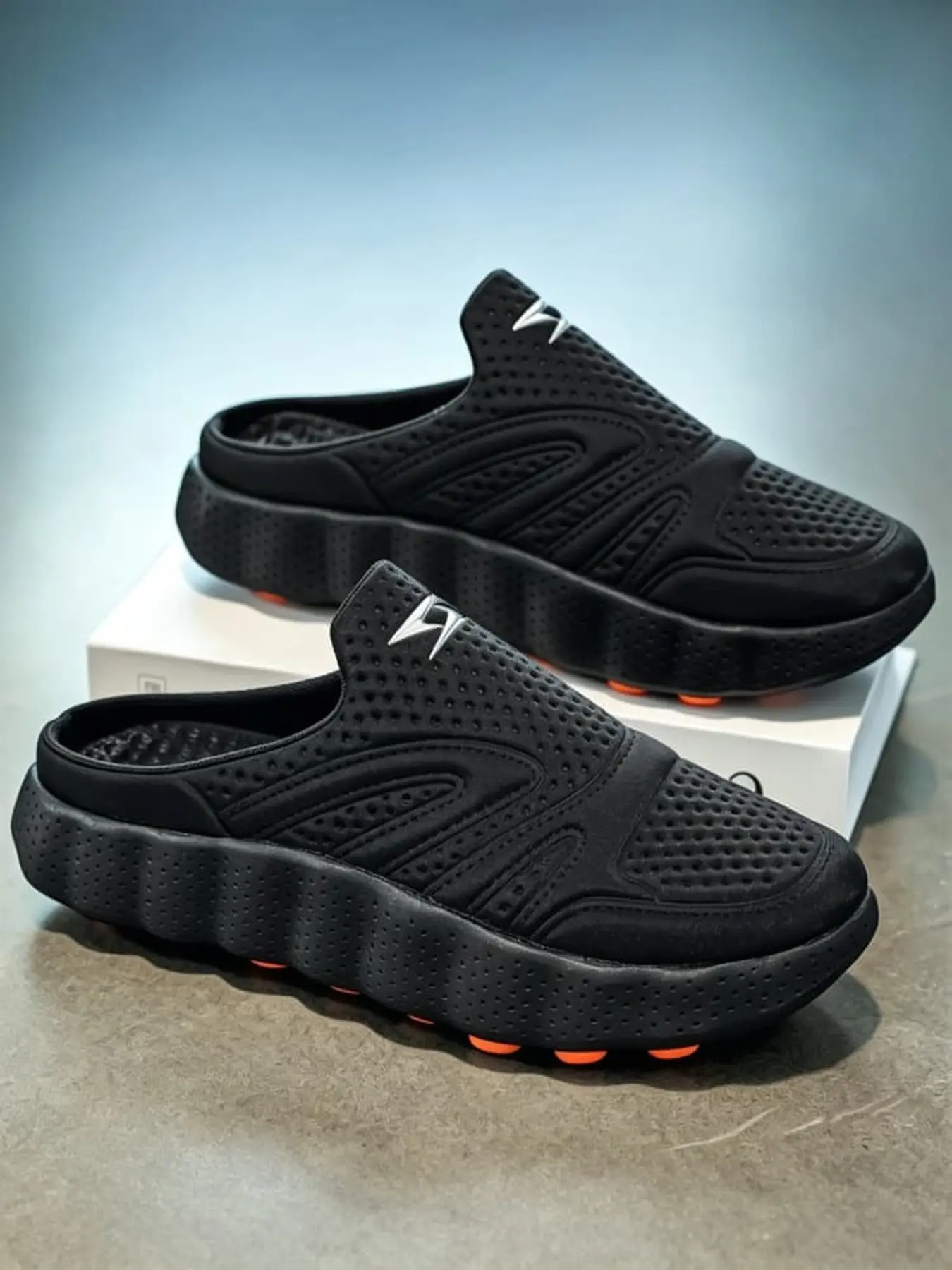 Three Colors Versatile Men Athletic Mules Walking Shoes Functional Mesh Layered Platform Outdoor/Commute - Mesh PVC, Durable High Rebound All Day Comfort