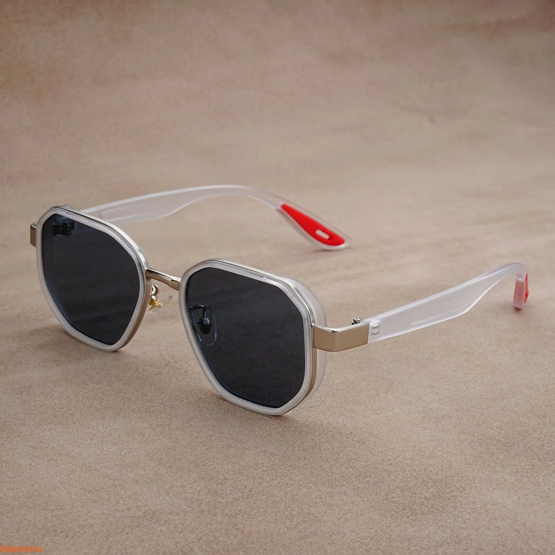 Clear Frame Sunglasses for Women and Men, Retro Geometric Polygon Glasses with Metal Detail, Lightweight TR90 Transparent Frame UV400 Anti Glare Lens, Non Slip Comfortable Fit Eyewear for Driving, Fishing, Travel and Daily Street Style