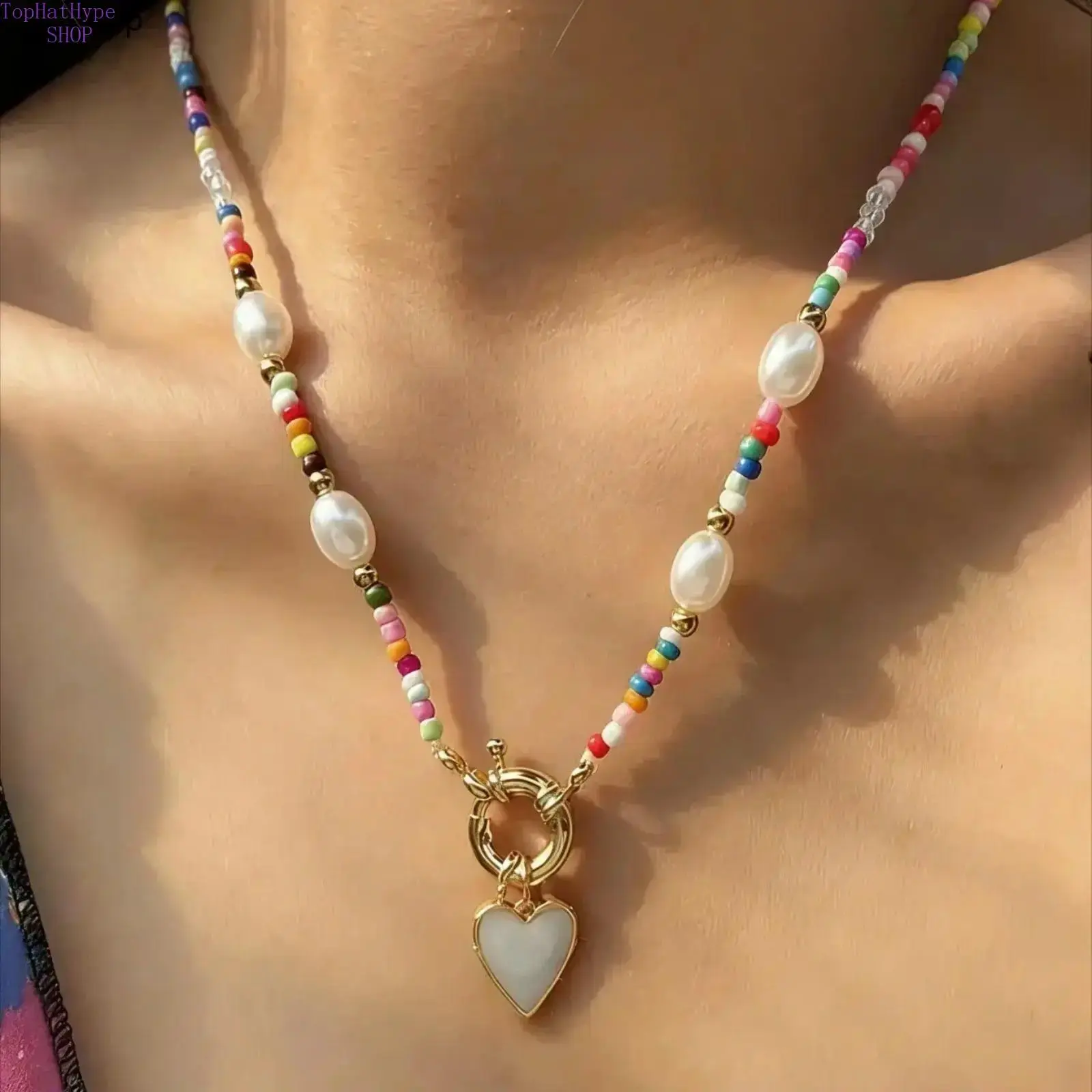 Women's Colorful Resin Bead Necklace with a Bohemian Heart Shape Pendant, Versatile All-Season Jewelry for Party & Daily Wear, All-Season Suitable, Female, Multi-Color, Bohemian Look, Colorful Beads, Simple Yet Unique