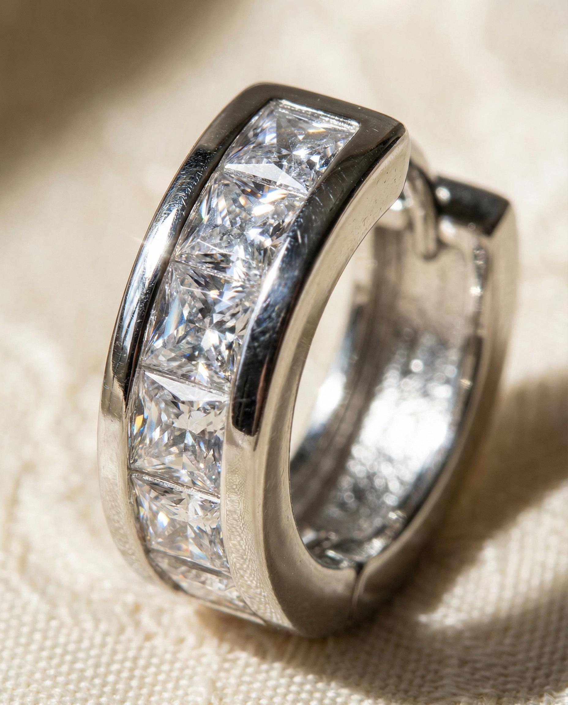 High-quality Brilliant Zircon Earrings Finely Crafted Clear Sparkling Enhances Face Shape Elegant Design Perfect for Parties and Gatherings Thoughtful Gift