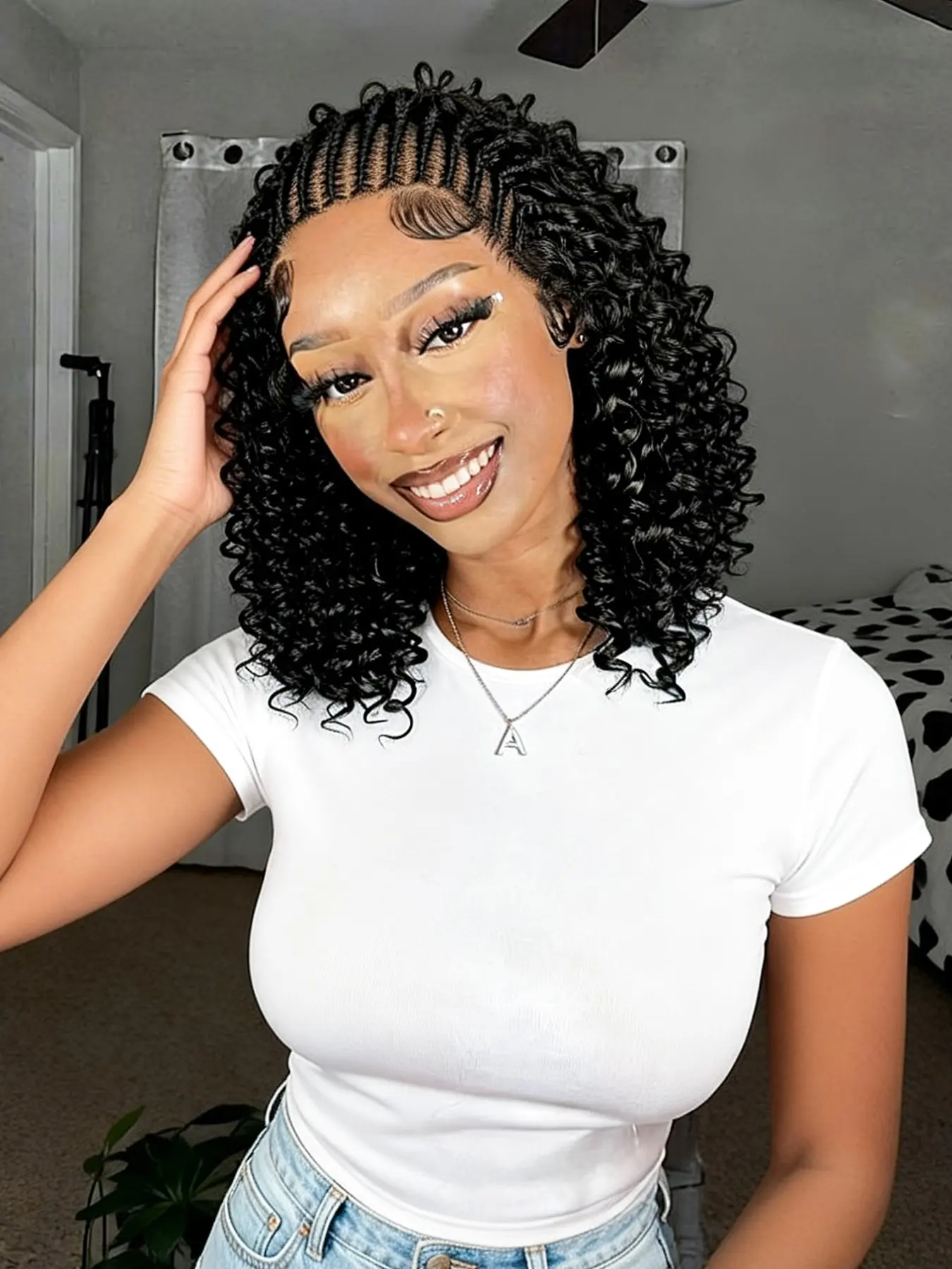 16Inch Curly Lace Front Wig for Women, Natural Curl Synthetic Hair, Pre-Trimmed 13x6 Lace Edge, Heat Resistant Fiber, Daily Wear, Curly Frontal Wigs