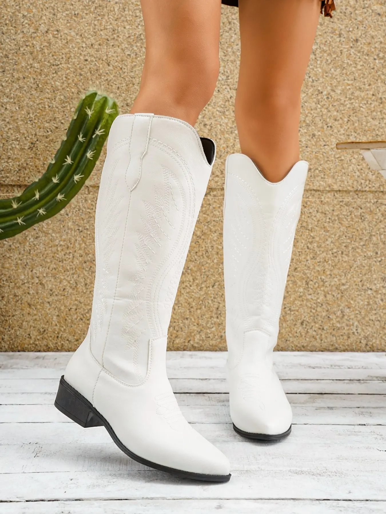 New Cool PU Vintage Wave Embroidered Western Tall Boots, Soft Glossy Pointed Toe Square Heel, Desert Travel Camping Shoes