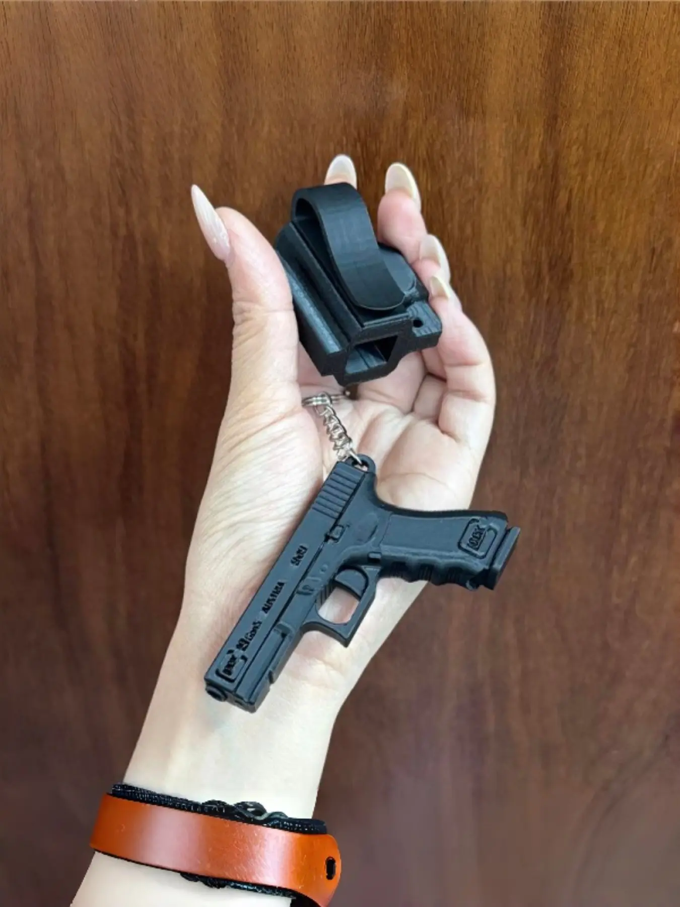 3D Printed Pistol & Holster Keychain Pocket Style Novelty Key Ring EDC Tactical Mini Gun Keychain Cool Unique Gift for Men Gun Lover Boyfriend Dad Groomsmen Birthday Gift Authentic Keychain