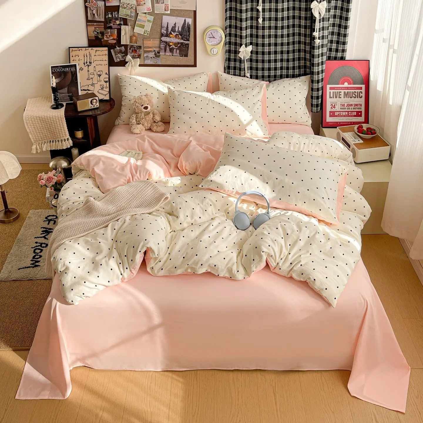 4pcs Soft Printed Fleece Cozy Bedding Set, Breathable Sweat-Wicking, Simple Elegant, Includes 1 Duvet Cover, 1 Sheet, 2 Pillowcases