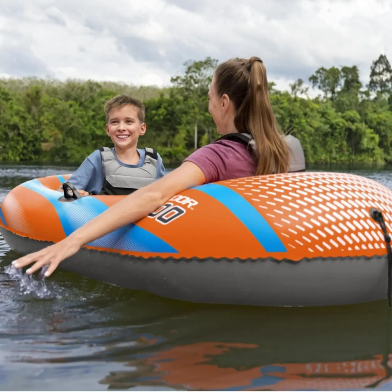 Inflatable Boat, Rubber Dinghy, Kayak, Thick Air Mattress, Dual Person Inflatable Small Boat, Outdoor Portable Sport, Inflatable Water, 185x97x43cm, Includes Paddles and Pump