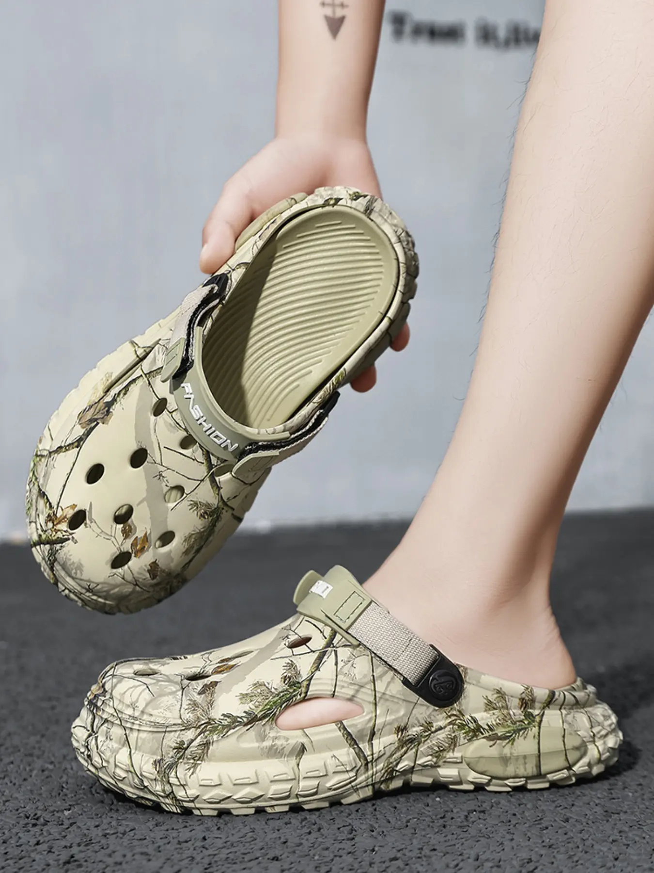 Men's Summer Vintage Camo Print Thick Sole Sandals, Print Slides, Anti-Slip Breathable Eva Material, Sizes 39-48, Outdoor Casual Slip-On Shoes, Anti Slip Slippers