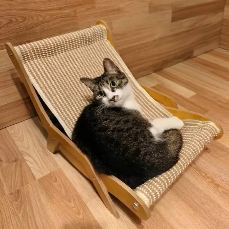 Multi-Functional Pet Bed, Scratch & Rest, Indoor Outdoor Use, Wooden Frame 53x33x32cm, Cat House, Toy, Scratching Post, Cozy Kitten Condo, Kitty Condo