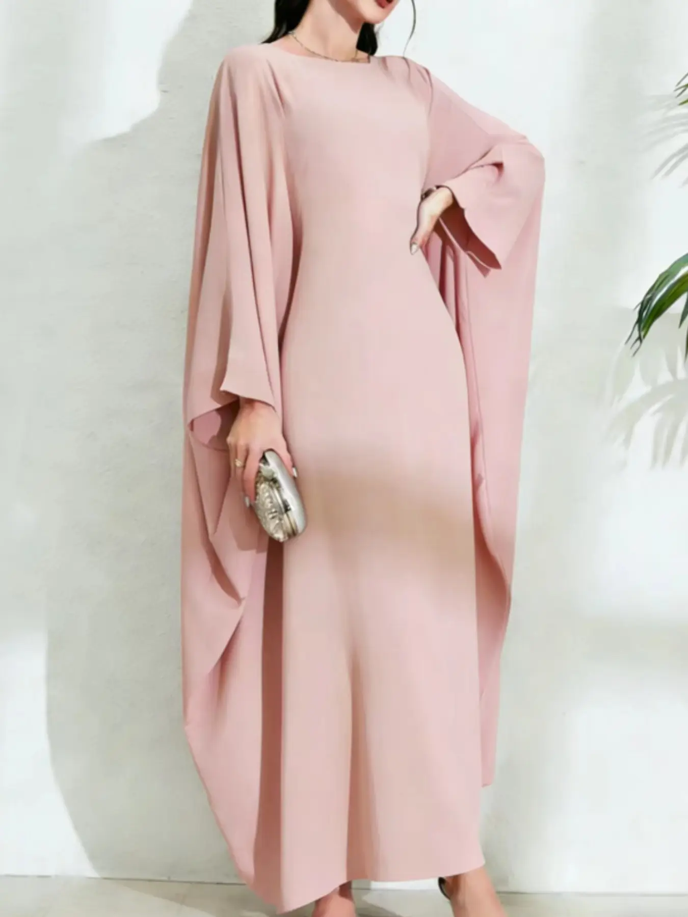 Muslim Elegant Batwing Sleeve Abaya, Middle Eastern Loose Pure Color Long Dress, Stylish Islamic Fashion, Comfortable and Chic, Modest Muslim Outfits