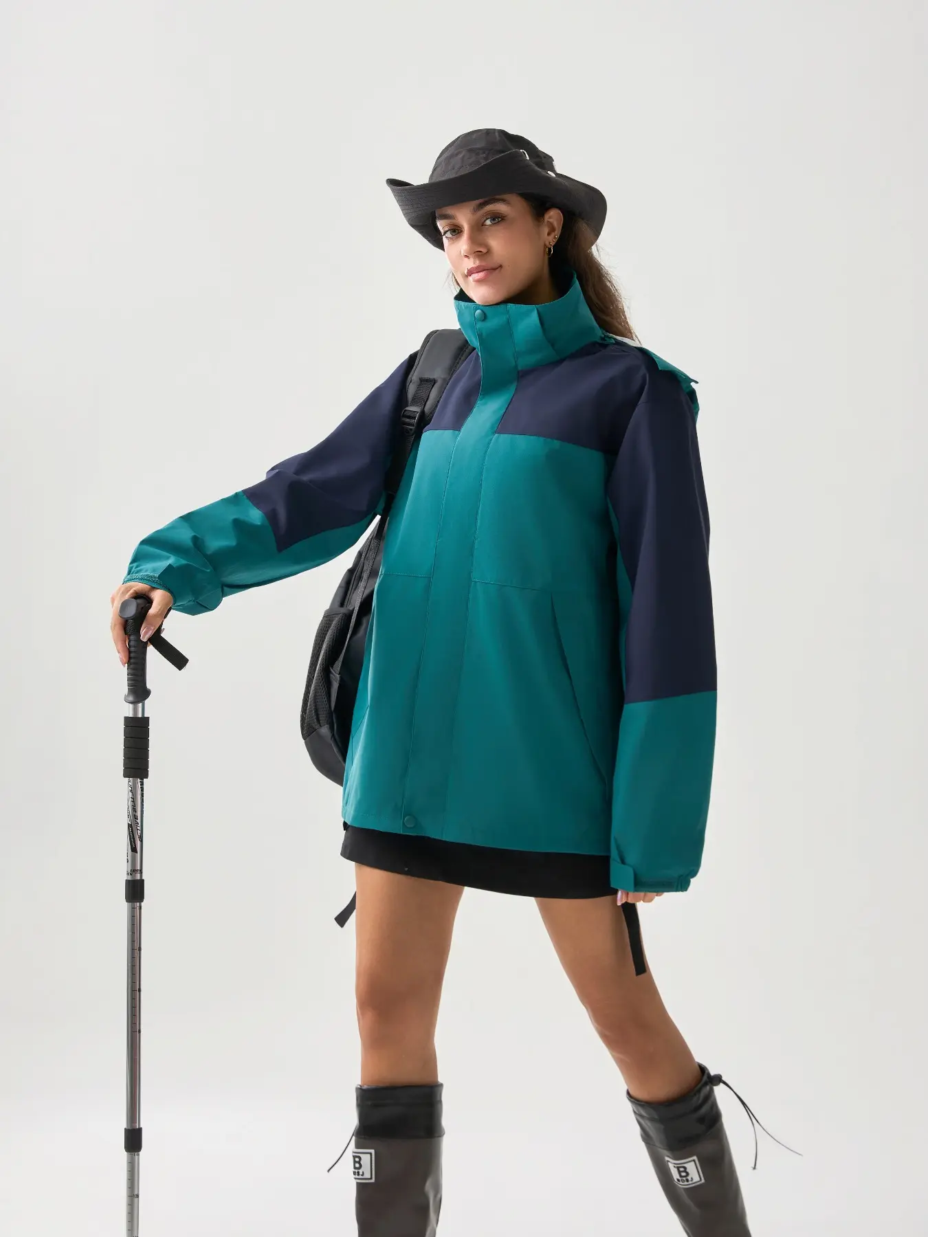 Women's Windproof Waterproof Hardshell Jacket, Long Sleeve Casual Patchwork Design, Breathable Outdoor Sports Coat for All Seasons