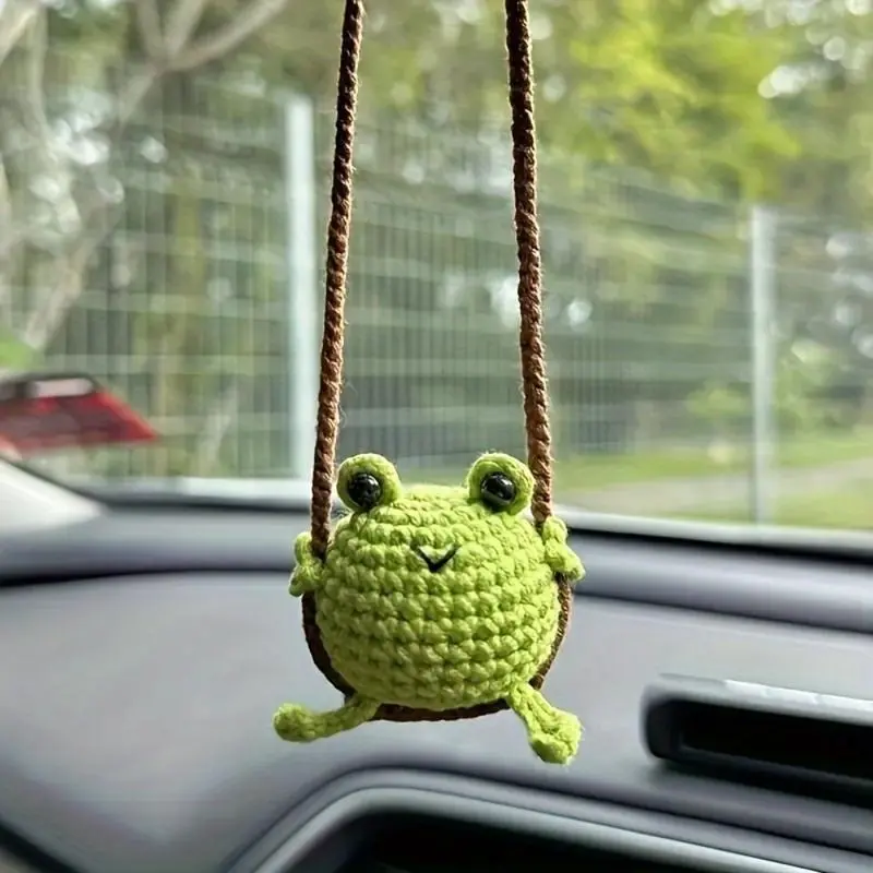 2026 New Handmade Crochet Yarn Frog Charm - Car Interior Decorative Swing, Smiling Design, Bag/Luggage Mirror Accessory Ornament, Adds Personality Gift for Animal Enthusiasts