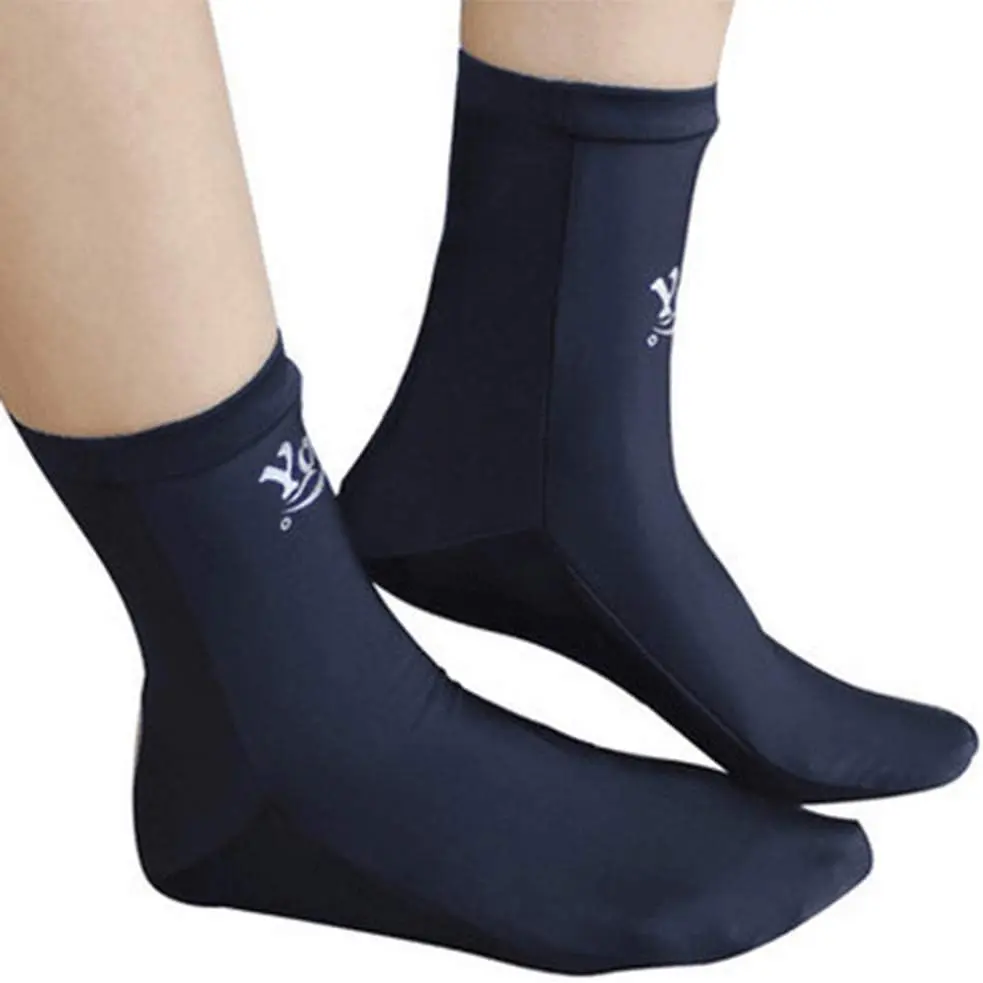 Neoprene Dive Socks, Low-Cut Warm and Elastic Water Booties for Unisex Adults, Anti-Slip Sole for Cool Water Sports and Scratch Protection, Boot Sock, Diving, Protecting Feet From Scratch