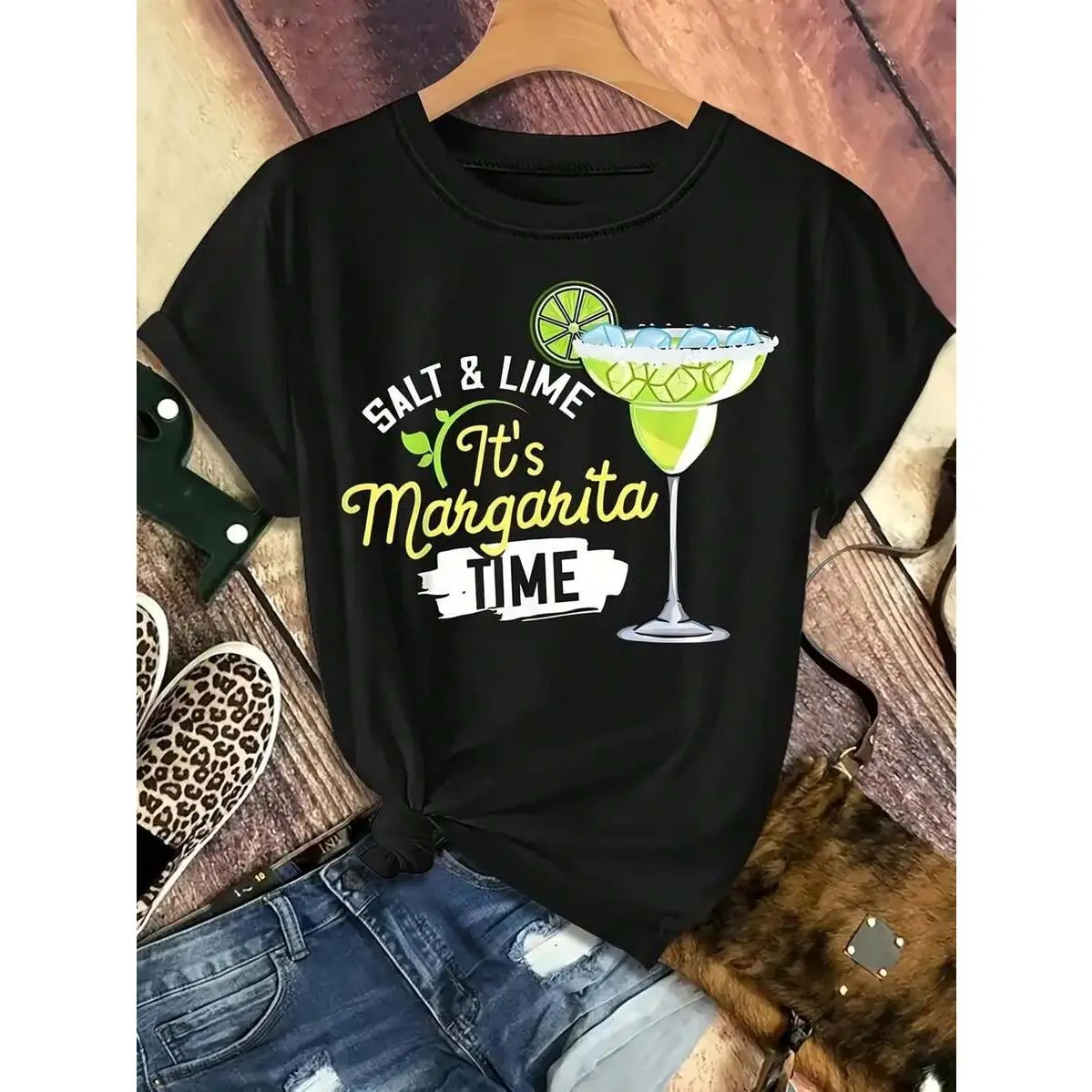 Women'S "It'S Margarita Time" Salt & Lime Graphic T-Shirt - Plus Size Casual Crew Neck Short Sleeve Summer Beach Party Outfit, Margarita Print With Salt Shaker & Lime Design, All-Season Comfort Fit For Themed Events & Casual Attire