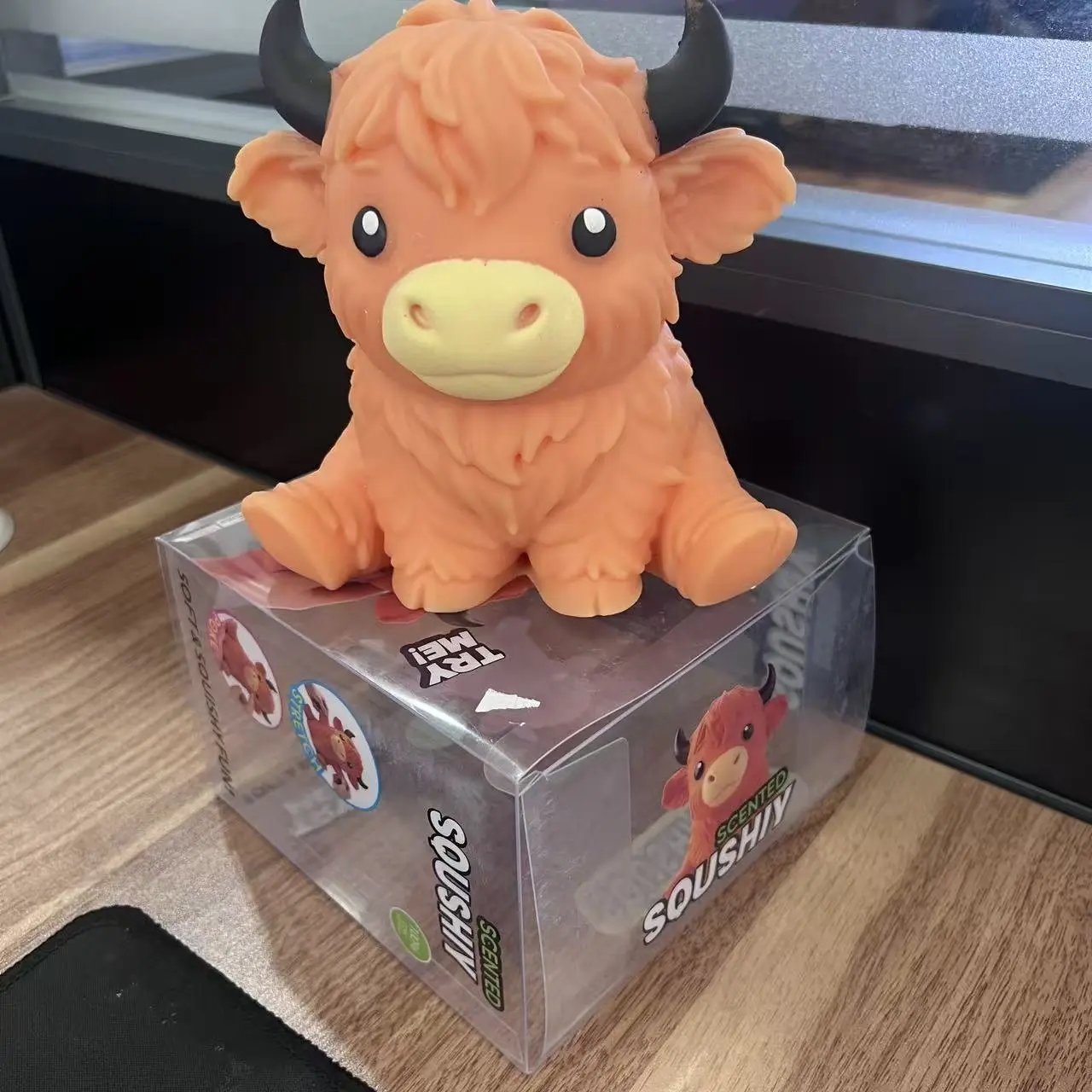 Kawaii Scented Highland Cow Squishy, Stretch & Squeeze Soft Fidget Toy, Cute Animal Stress Relief Toy for Anxiety Relief