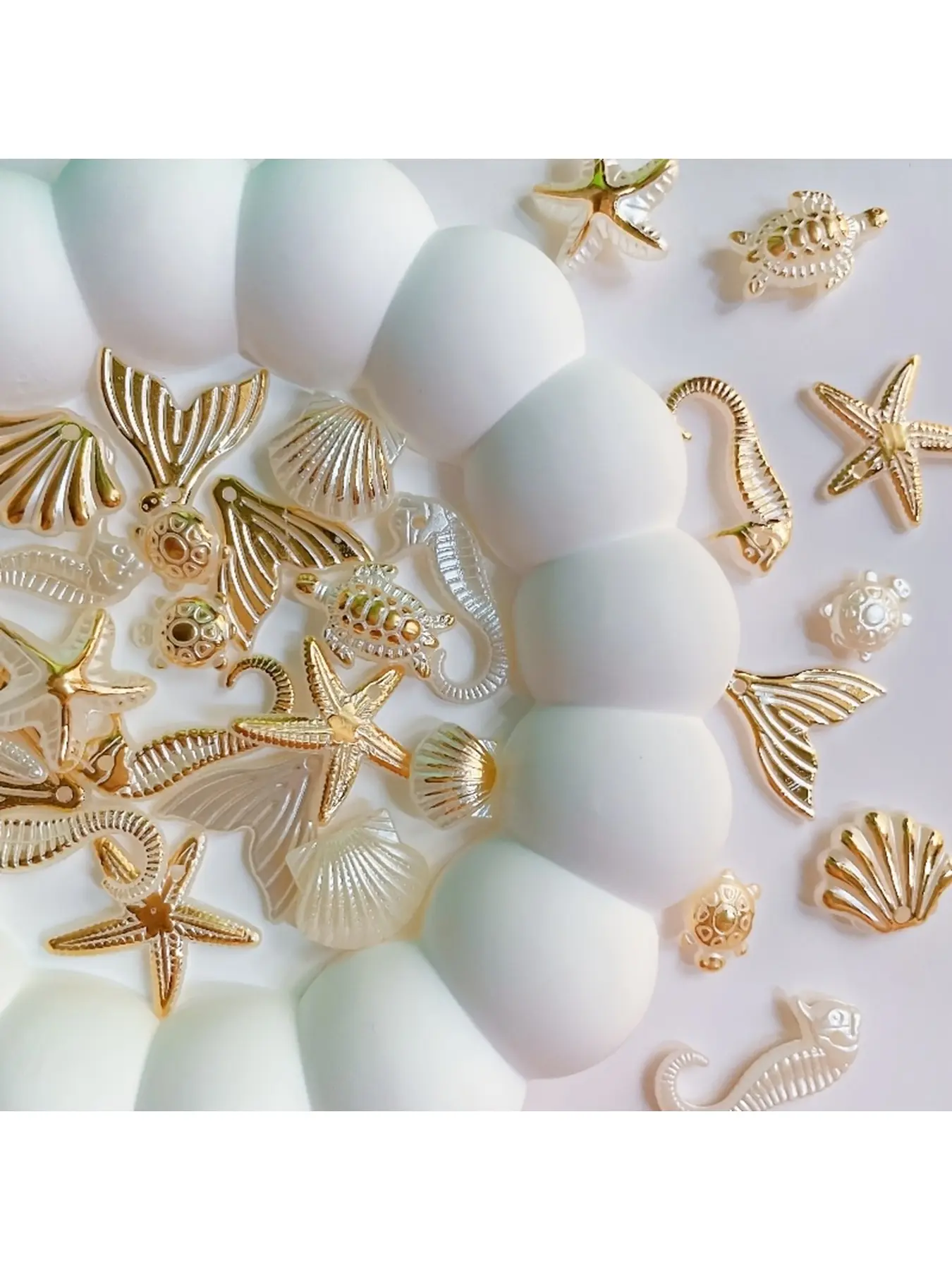 100/200pcs Ocean Theme Acrylic Beads, Mixed Starfish, Seahorse, Shell & Sea Turtle Shaped Beads for DIY Bracelets, Necklaces & Jewelry Makingz