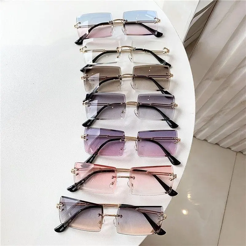 Square Rimless Men's Sunglasses - Ultra Light Small Frame Cut Edge Minimalist Korean Style, UV Protection Gradient Shades, Gold Frame Black Gray Sheet 31274 7pcs Unisex Fashion Eyewear