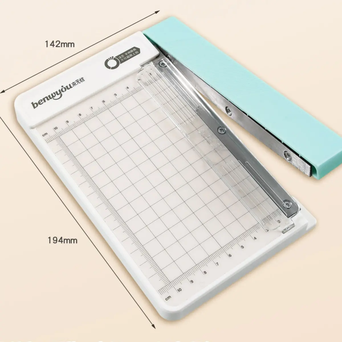 1PC Manual Color Paper Cutter with Ruler Scale, Photo Trimmer for Office Cutting Supply, Office and School Supplies, Non Electric Portable Paper Cutting Tool for Photos, Cards, Documents, DIY Crafts and Daily Stationery Use