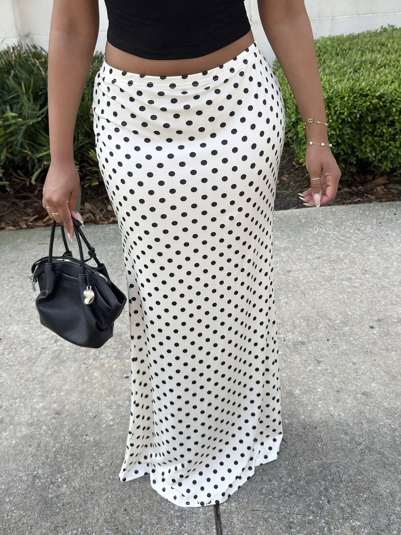 Women High Waist White Black Polka Dot Flowy Mermaid Maxi Skirt, Soft Silky Long Half Skirt, Street Fashion Skirt For Vacation & Street Outfits