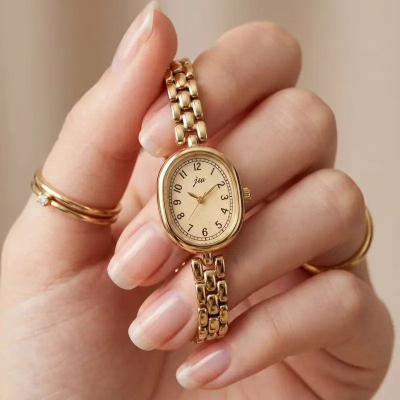 Women's Elegant Oval Watch, Dial Quartz Analog, Mineral Glass, Metal Case, Buckle Closure, Perfect Birthday Gift for Women and Girls, Fashionable Analogue Quartz Watch, Fashion Watches