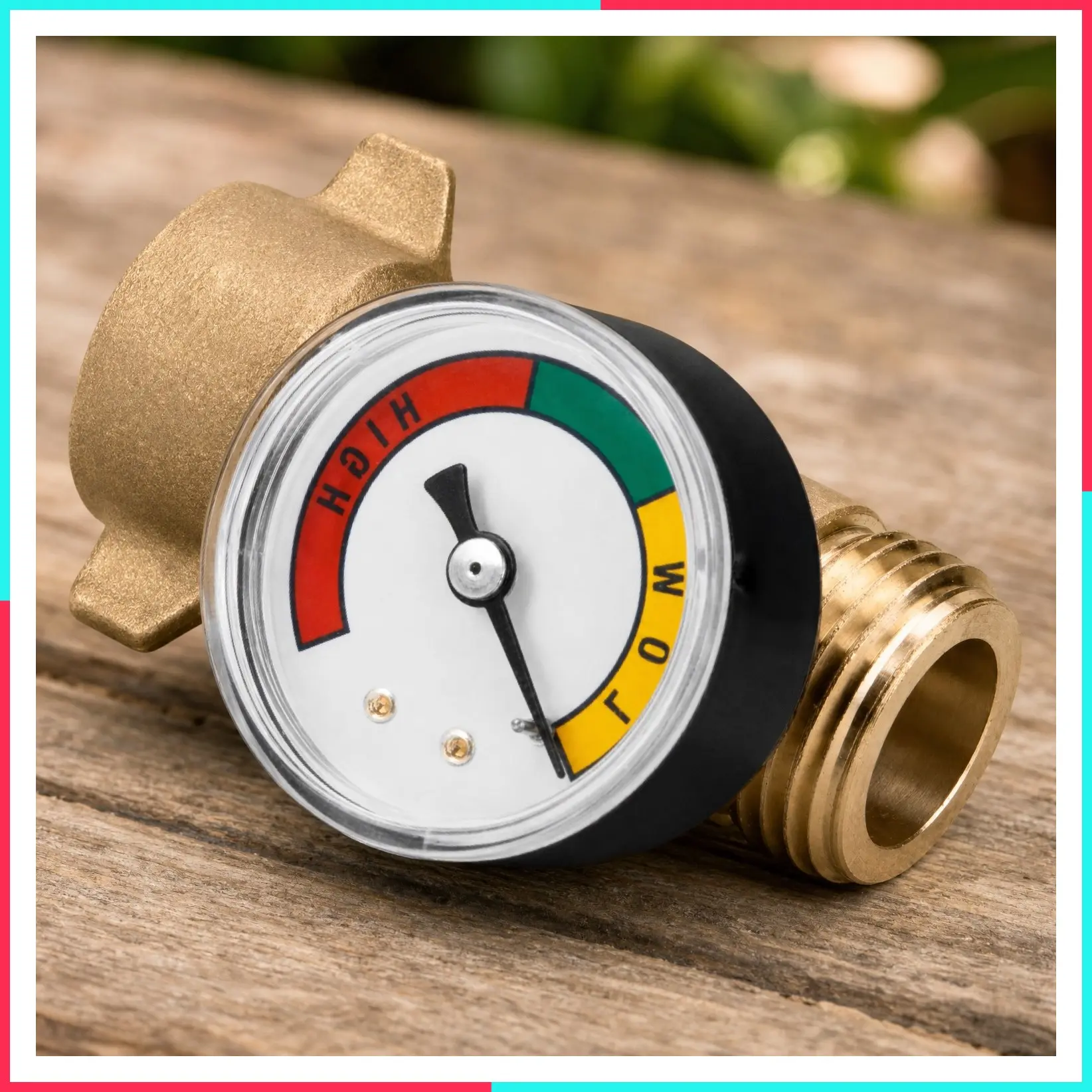 Brass Water Pressure Regulator with Gauge - Protects RV Plumbing and Hoses from High-Pressure City Water - Easy Read Gauge
