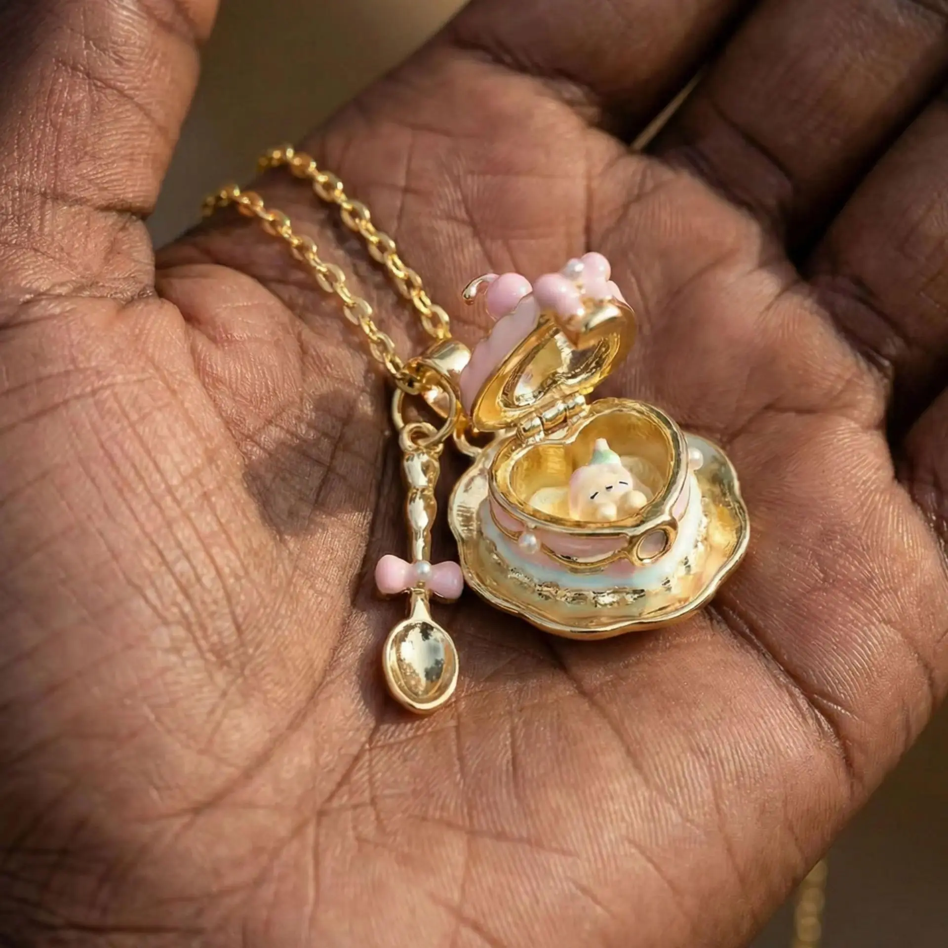 Cute Aesthetic Cake Locket Necklace with Spoon Charm, Sweet Enamel Pendant for Girls