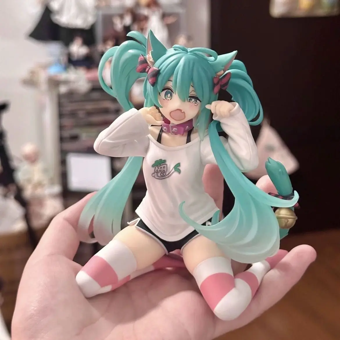 Cat Ear Hatsune Miku Figure, Cute Anime Girl Model, Desktop Decoration, Gift Idea, Figurine Statue Bobblehead Collection, Collectible PVC Figure