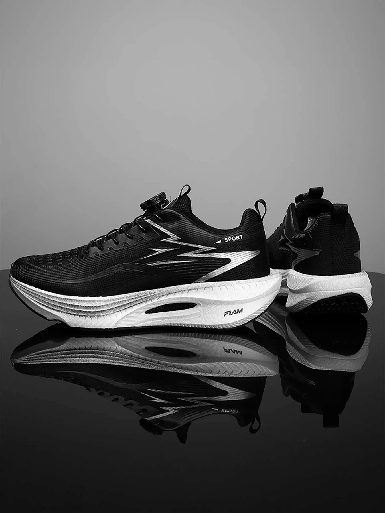 Men's Carbon Board Racing Running Shoes, Breathable Flyknit, Cushioned Sole, Lightweight Gradual Layered Midsole, Outdoor Jogging, Fitness, Commute, Running Sports Shoes