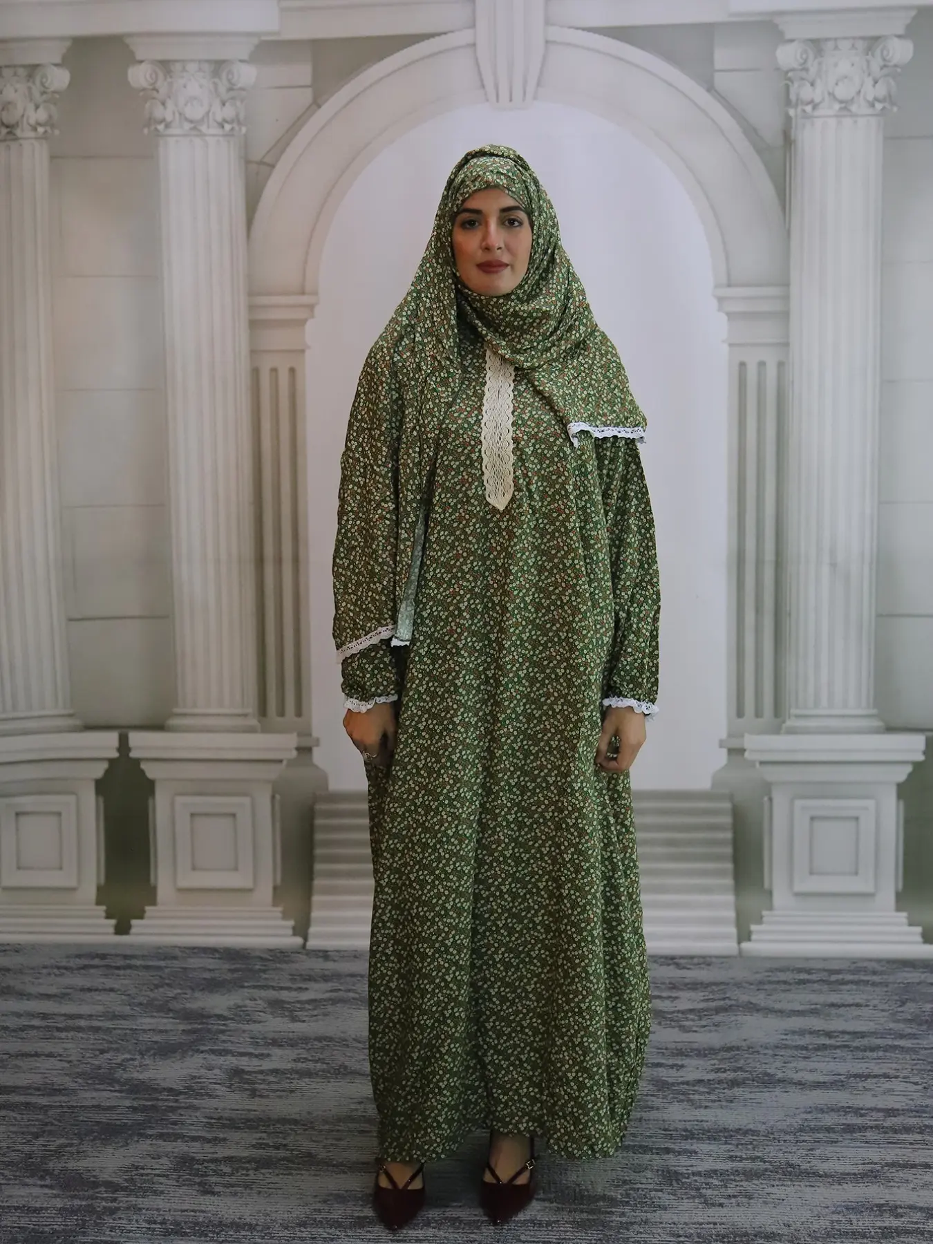 Middle Eastern Women's High-End Elegant Lace Scarf Prayer Dress, Fashion Printed Long Dress, Modest Loose-Fitting Long Sleeve Dress, Classy Modest Dresses
