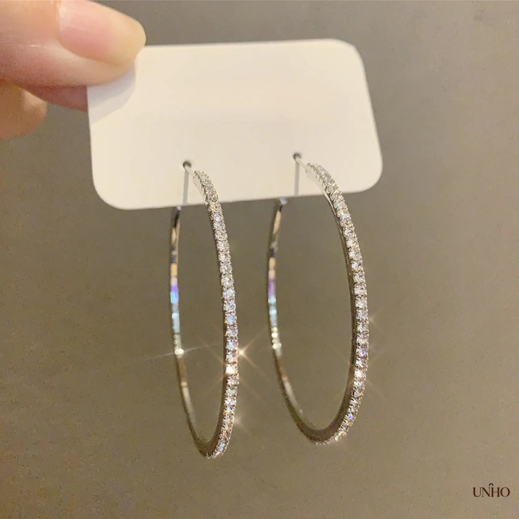Zirconia Diamond‑Studded Hoop Earrings For Women, Understated‑Luxury Bold‑Statement Jewelry, Trendy Sophisticated Loop‑Style Ornaments For Daily‑Outfit And Party Occasions