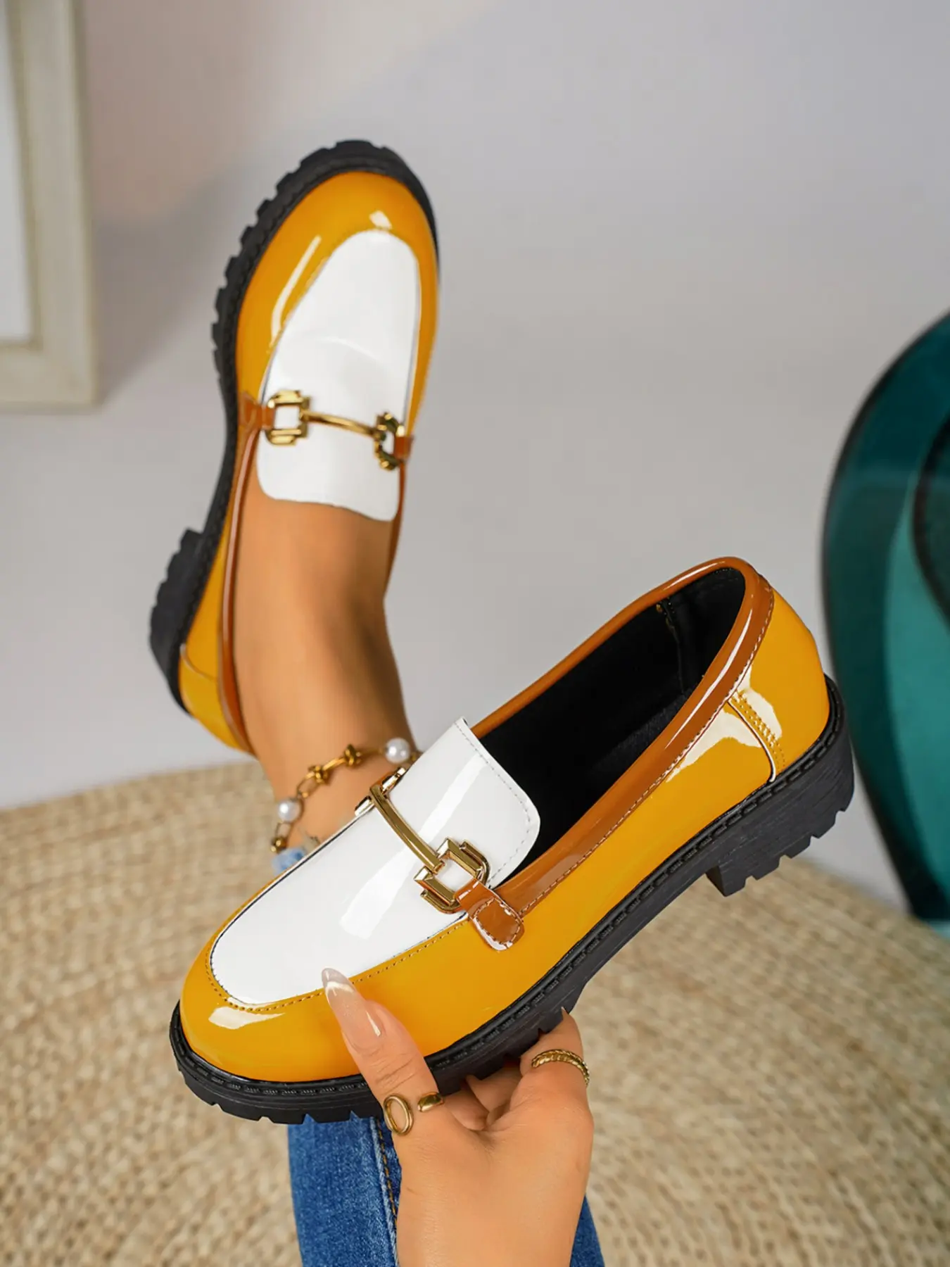 British Style Colorblock Loafers for Women, New Retro Metal Buckle Low Heel Slip-On Shoes, Soft Leather Small Boots