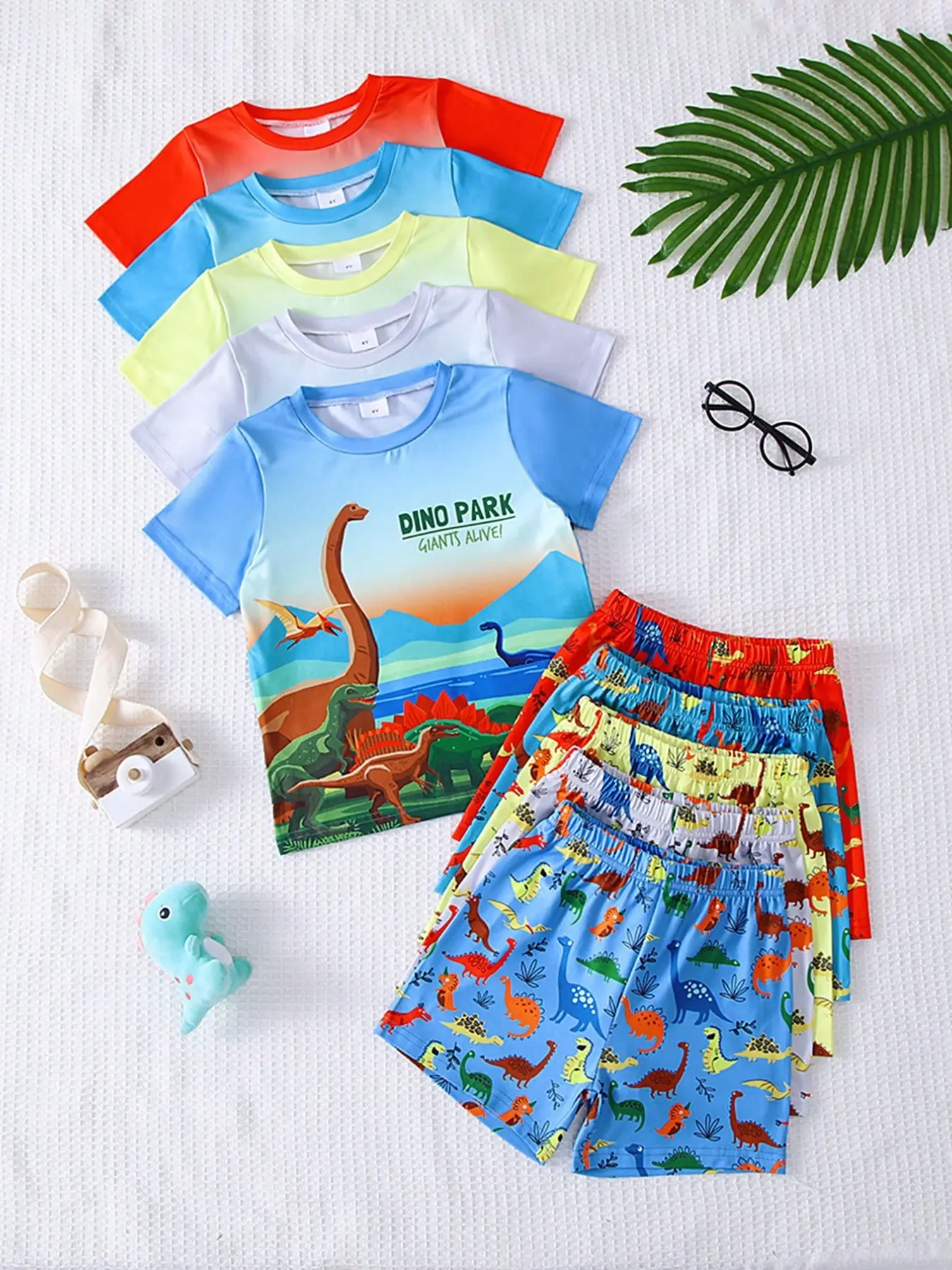 Boys' Casual Letter & Dinosaur Print Set, Soft Knit Short Sleeve T-Shirt & Shorts, Loose Fit, Outdoor Wear, Spring Summer