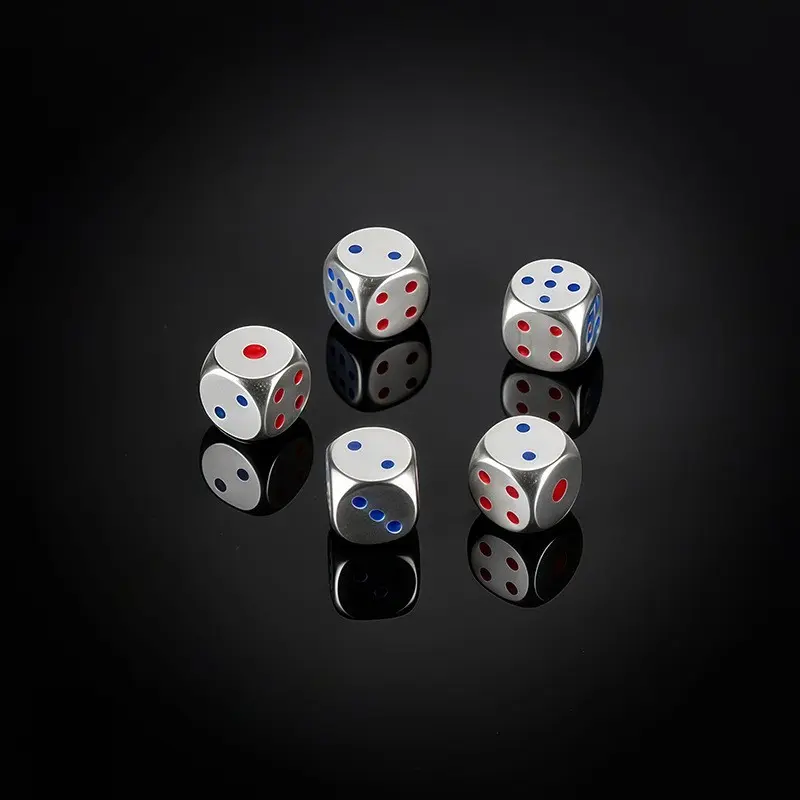 Portable Metal Dice Set, Durable Solid Aluminum Dice, Classic Six-Sided Dice, Ideal for Drinking Games, Board Games, Tabletop Games, Party Supplies