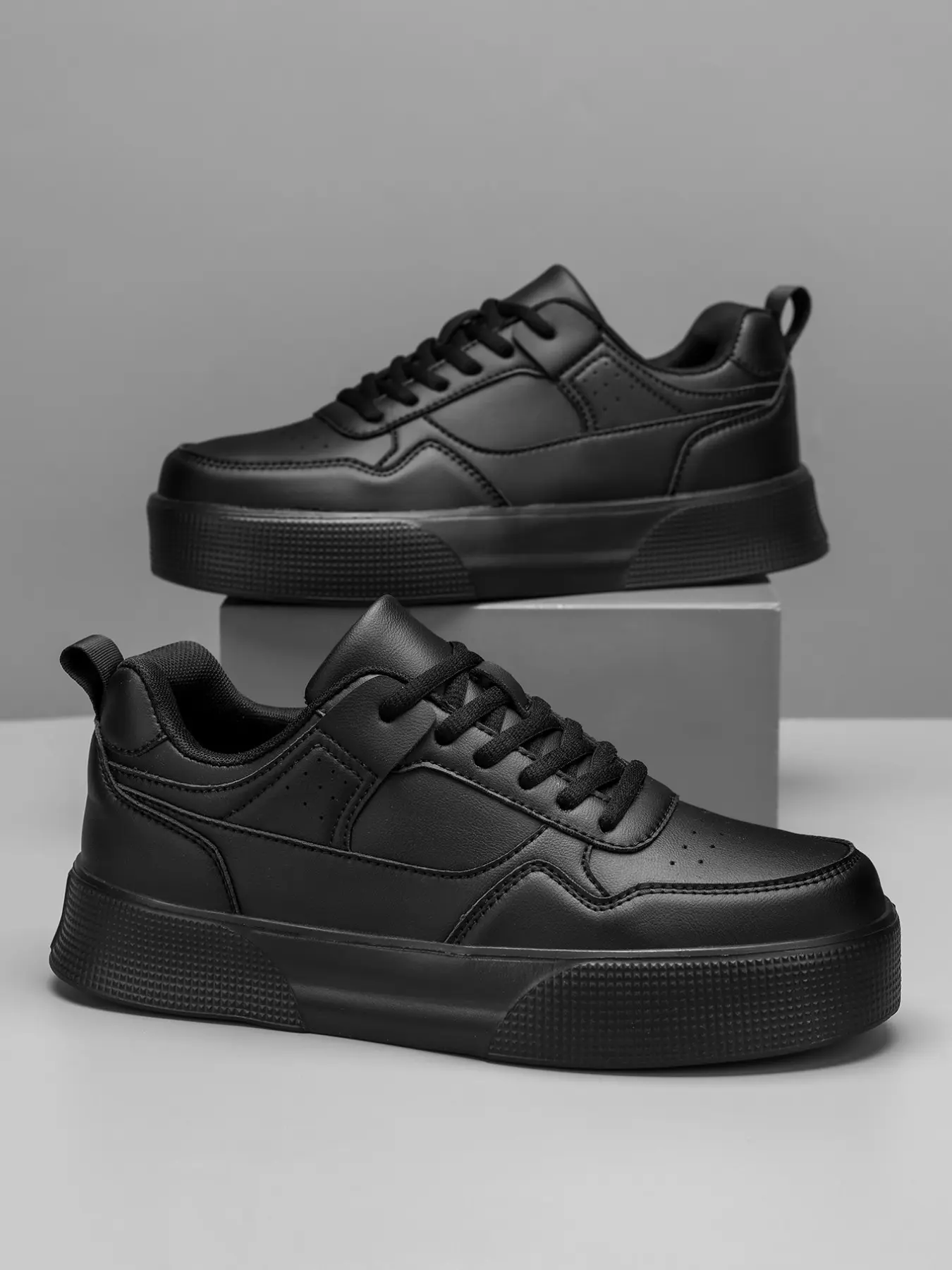 Men's Classic Simple 4cm Heel Boost Thick Sole Casual Shoes, Soft Leather Low Top, Durable Student Daily Commute, All-Season Trendy Chunky Sneakers