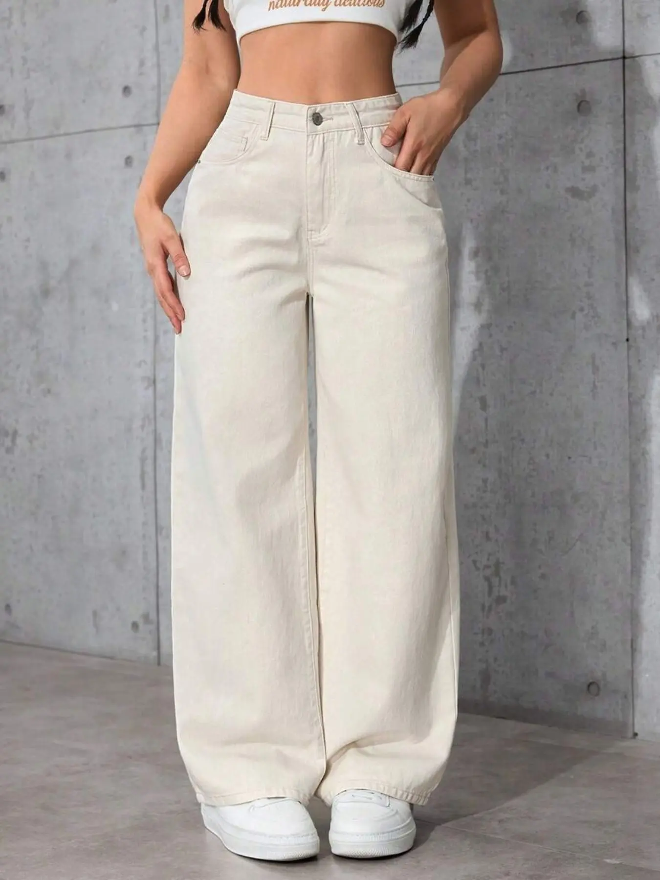 Petite Women's High Waist Straight Leg Jeans, Loose Fit Street Fashion Brand Denim Jeans, Casual Style with Side Pockets, Ladies' Clothing, Basic