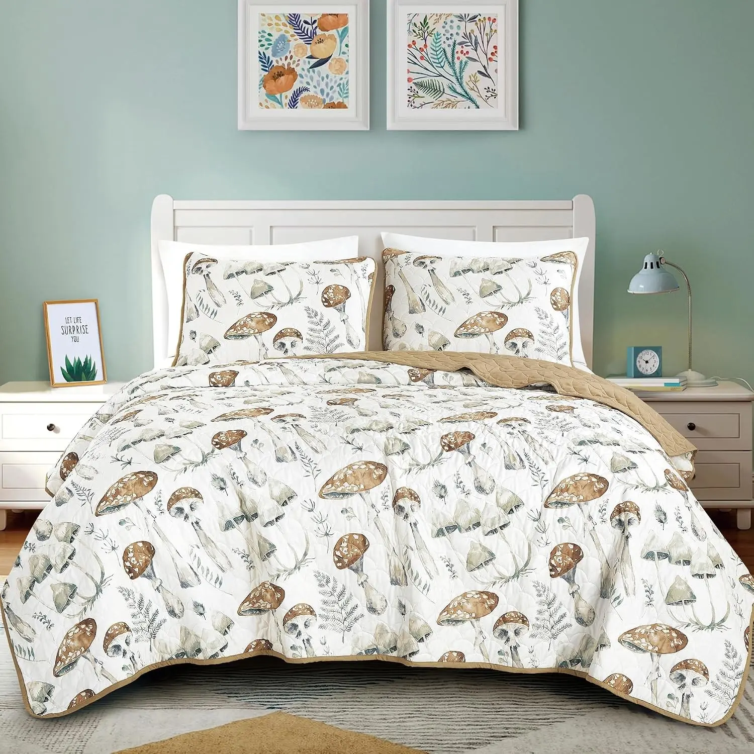 3-Piece Teenie Taupe Mushroom Bedspread Set Queen Size Reversible Brown Quilt
