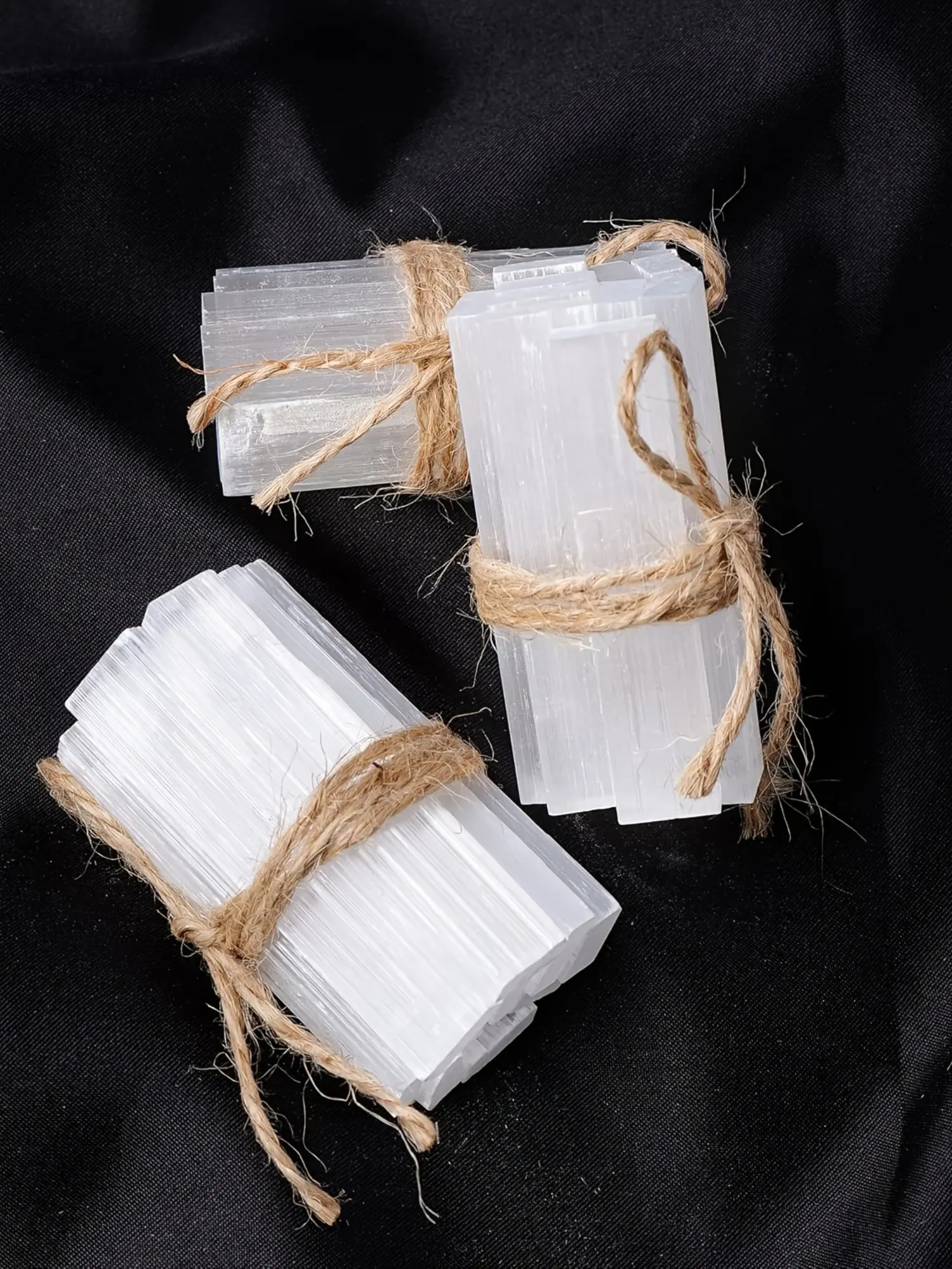 12/24pcs Natural Selenite Gypsum, Selenite Wand, Natural Selenite Sticks, Rough Stone Selenite Stick, Healing Crystals, Energy Stones