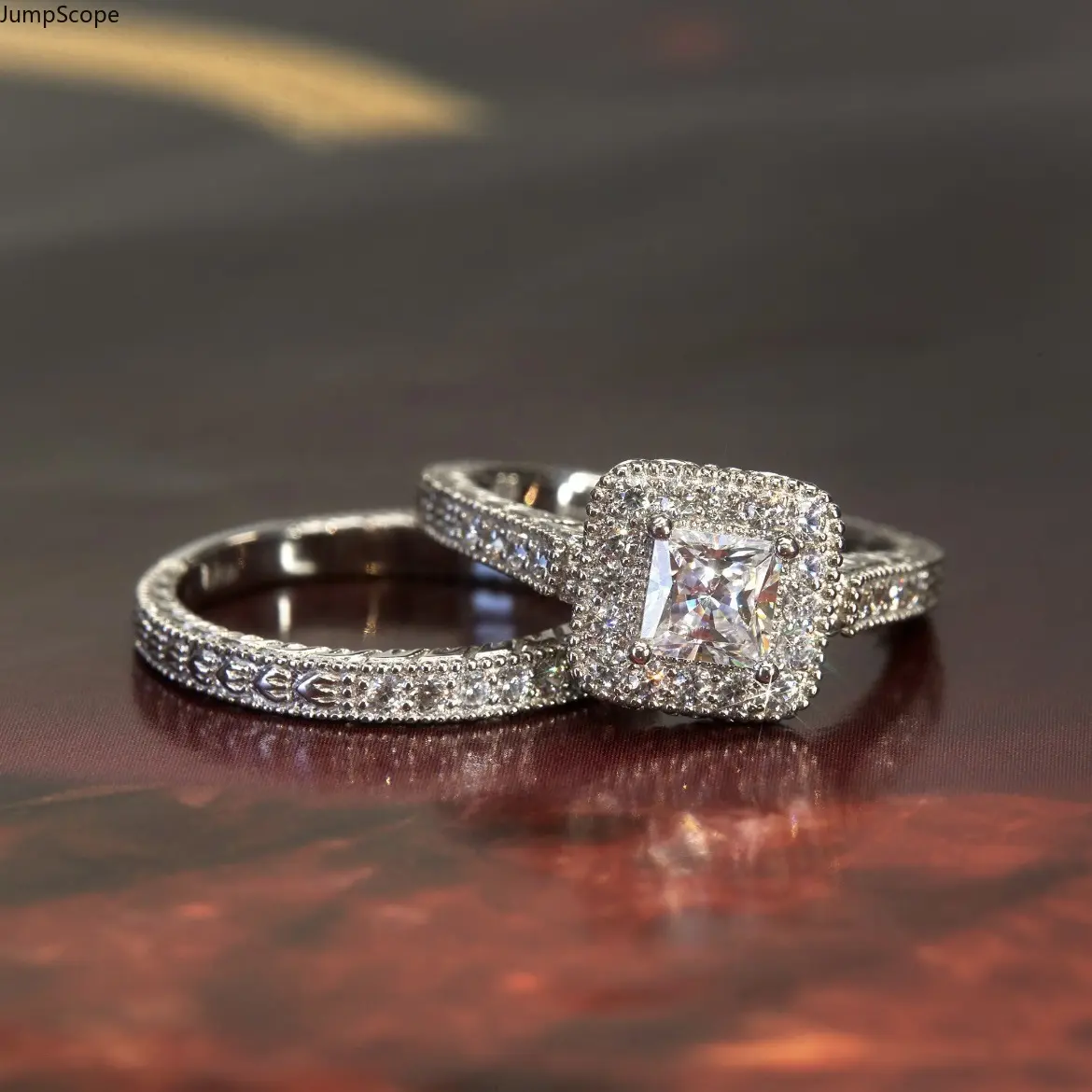 Couple's Ring Set with a Square Shape Cubic Zirconia, European Look Alloy Matching Pair for Wedding Proposals and Anniversaries, Mdf+Steel, Multi-Size