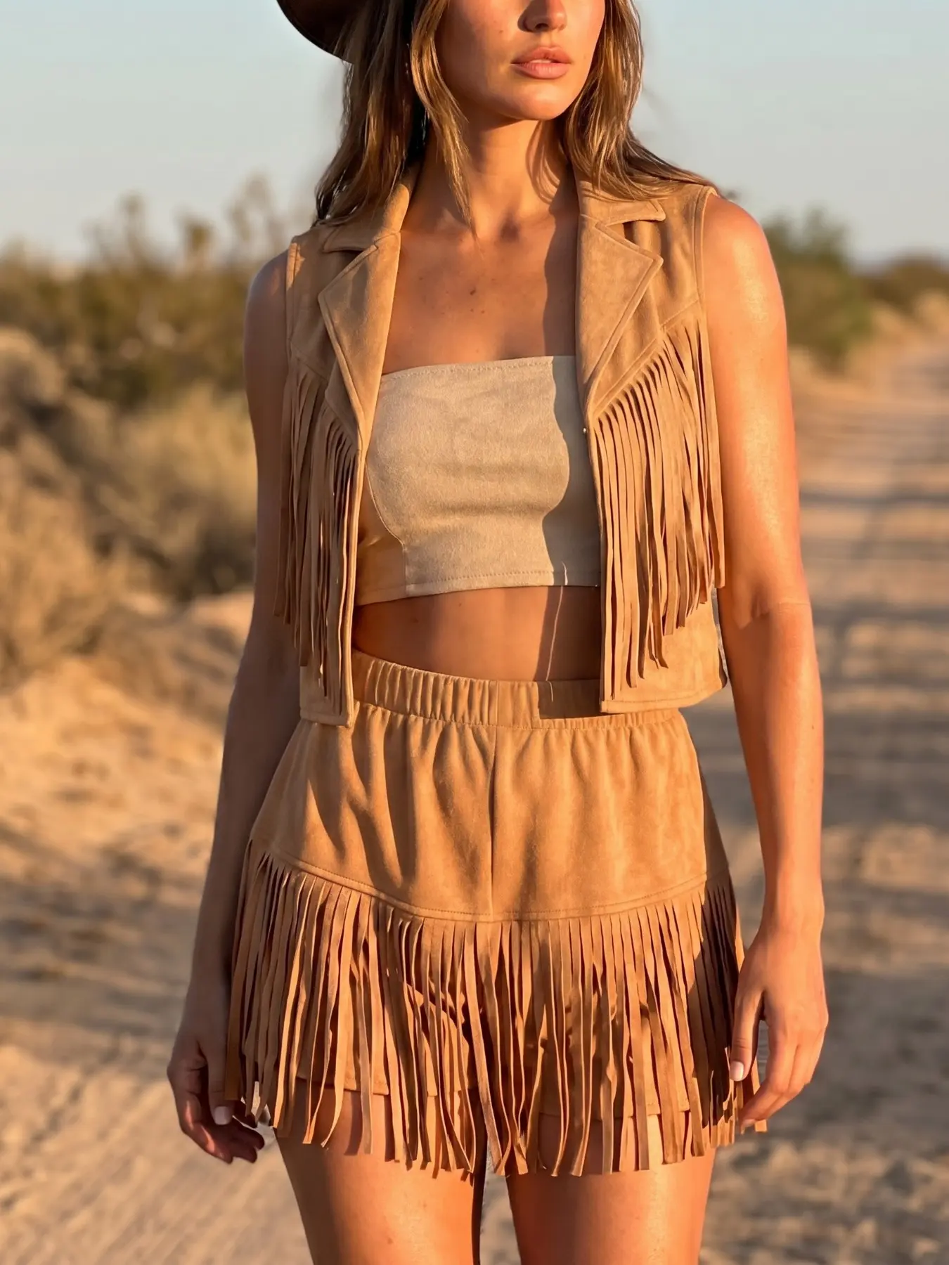 Women's Fringe Jacket and Shorts Matching Set, Western Cowboy Boho Bohemian Chic Style Two-Piece, Casual Loose-Fitting Crop Top and Short Pants, Clothes