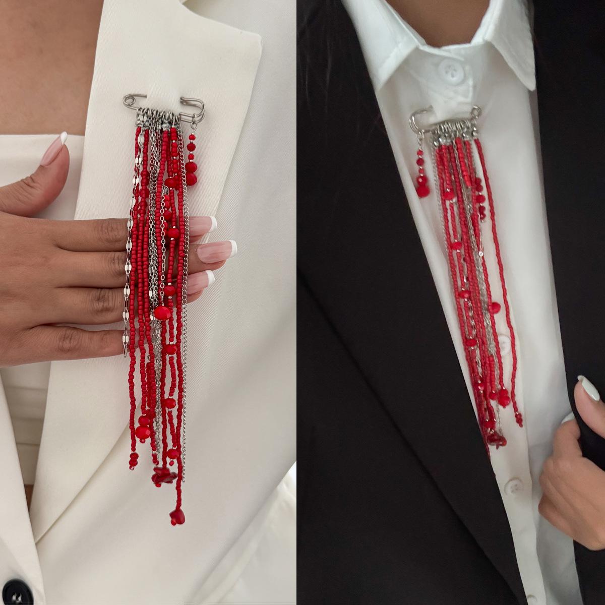 Trendy Minimalist Rice Bead Crystal Brooch INS Stylish Personalized Safety Pin Versatile Daily Accessory Elegant Sparkly Rhinestone Lapel Pin Multi Functional Fashion Jewelry for Women Office Commute Party Casual Outfit Decoration