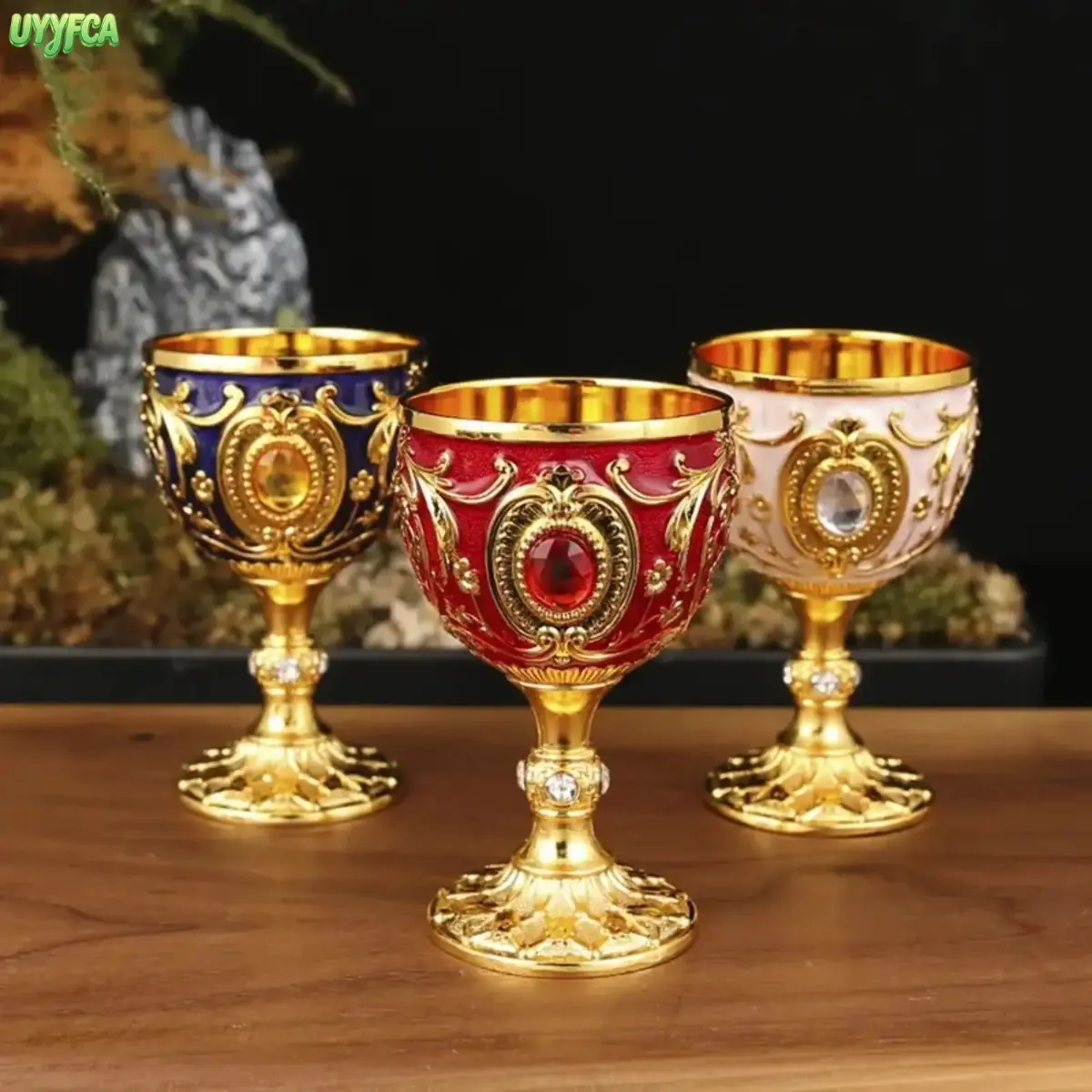 Vintage Embossed Rhinestone Metal Mini Goblet Small Cup, 30ml/1oz Retro Stemmed Enamel Spirit Glassware, Ornate Bar Liquor Wine Vessel, Elegant Home Bar Tabletop Decor, Holiday Party Gift Ornament