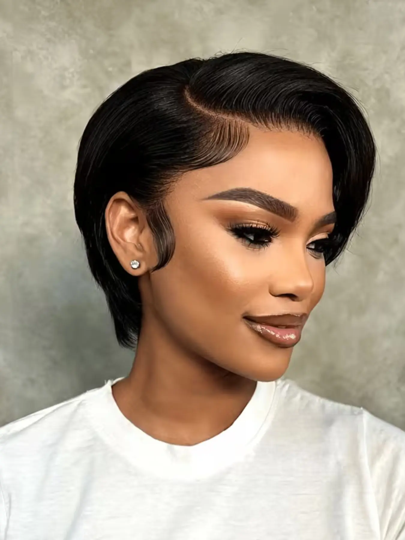 13x4x1 Lace Wig Hair Short Bob Style, Lace Front Bobs, Cute Wig for Women, Natural Look, Easy to Wear, Perfect for Daily Use