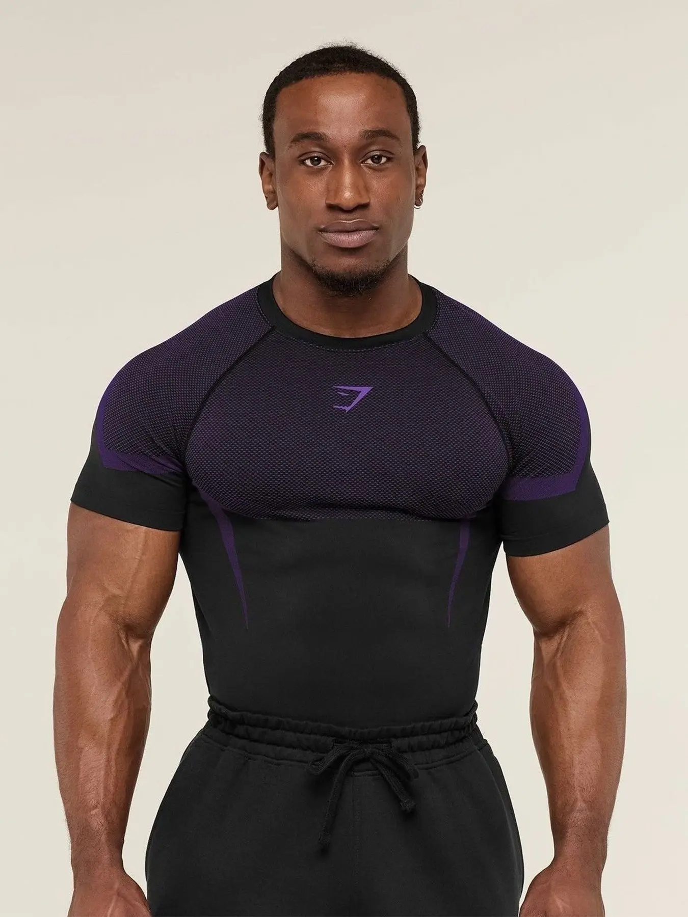 Men's Fitness T-Shirt, Casual Running Quick-Dry Sweat-Wicking Slim Fit Short Sleeve, Showcasing Muscle Lines, Ideal for Gym Workout, Athletic Training Tops