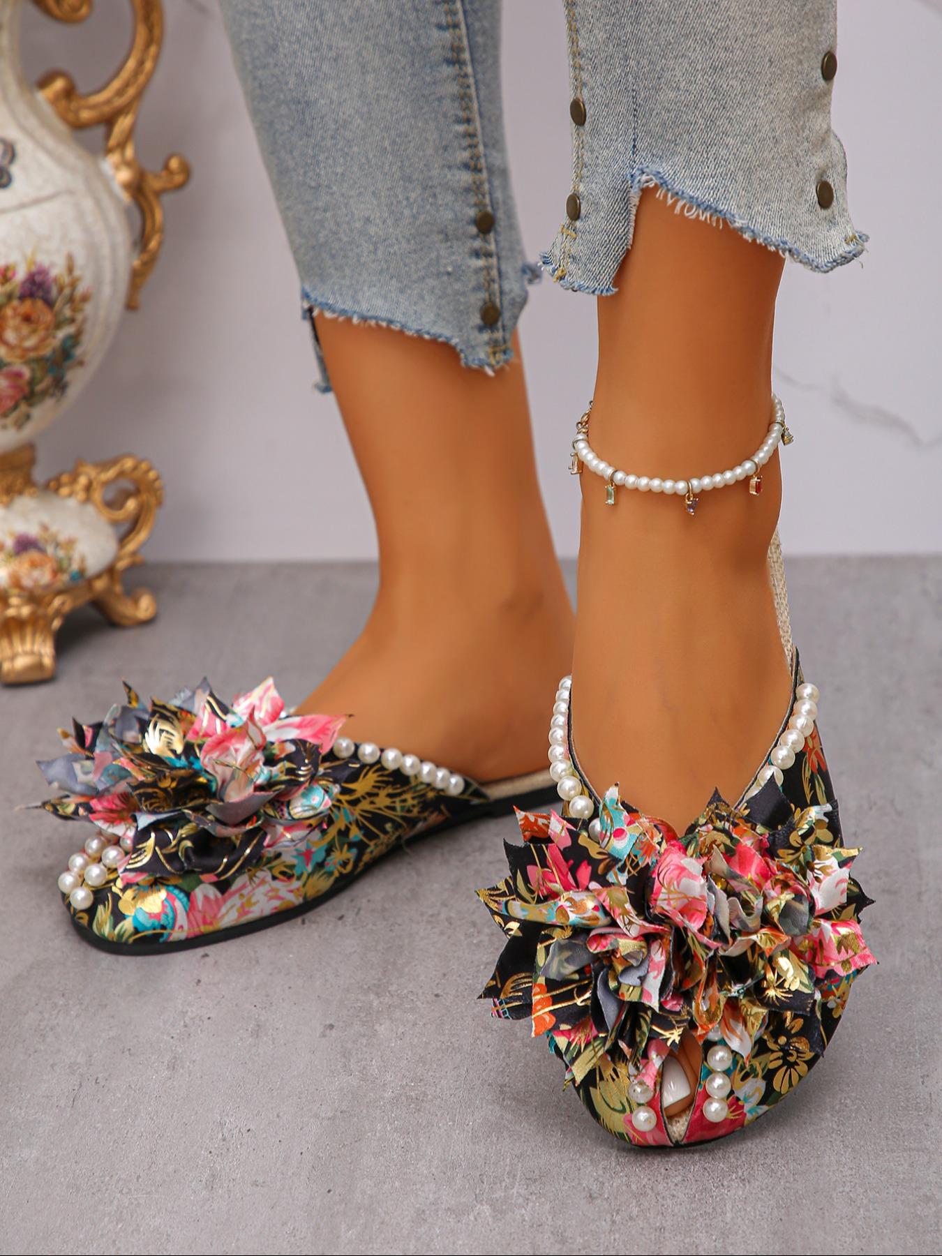 Elegant Women's Sandals with Cute Flower Decorations, Pearl Accents, Random Floral Prints, Round Toe Slip-Ons for Beach Vacation Office School