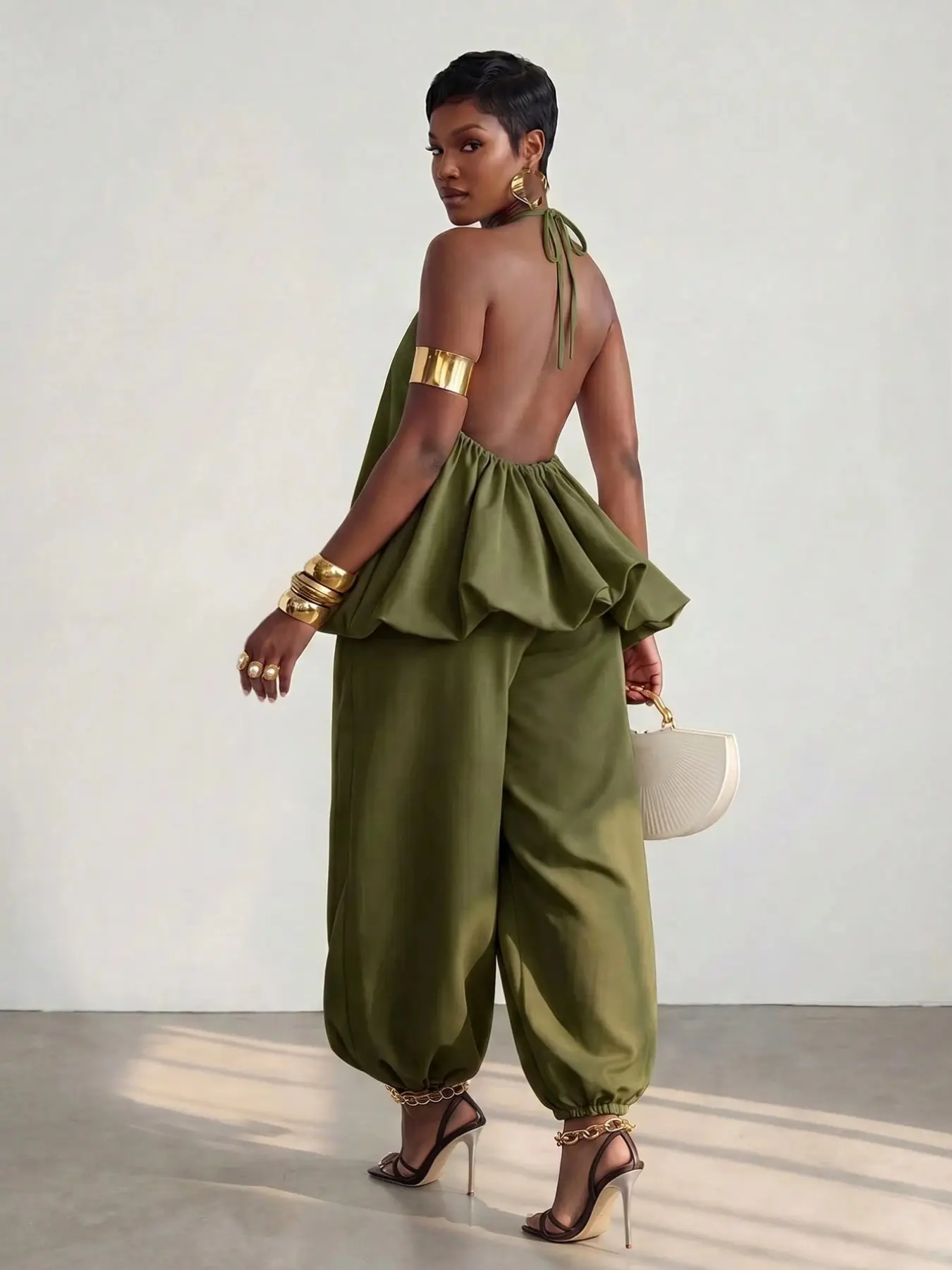 Women's Elegant Two-Piece Set, Solid Color Sleeveless Sun Skirt, Chic Backless Summer Beach Wear, Comfortable Daily Bohemian Style