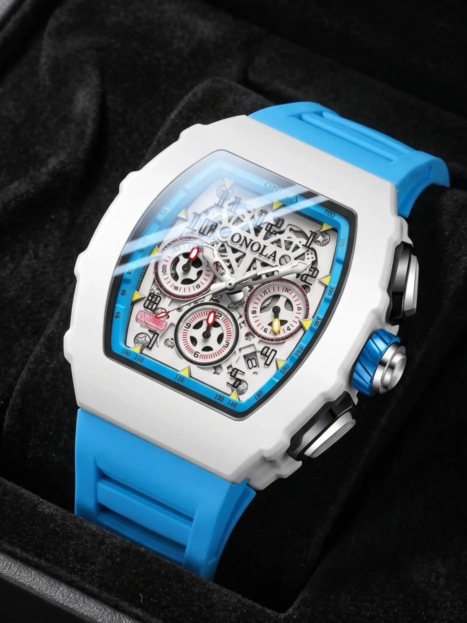 ONOLA Men's Quartz Watch, Analog Quartz, Tonneau Chronograph, Men's Business Luxury Watch, Fashionable Quartz Watch, Luminous Skeleton Watch with Silicone Strap, 30 Water Resistant Watch with Mineral Glass, Casual Commuter Watch for Men, Perfect Birthday