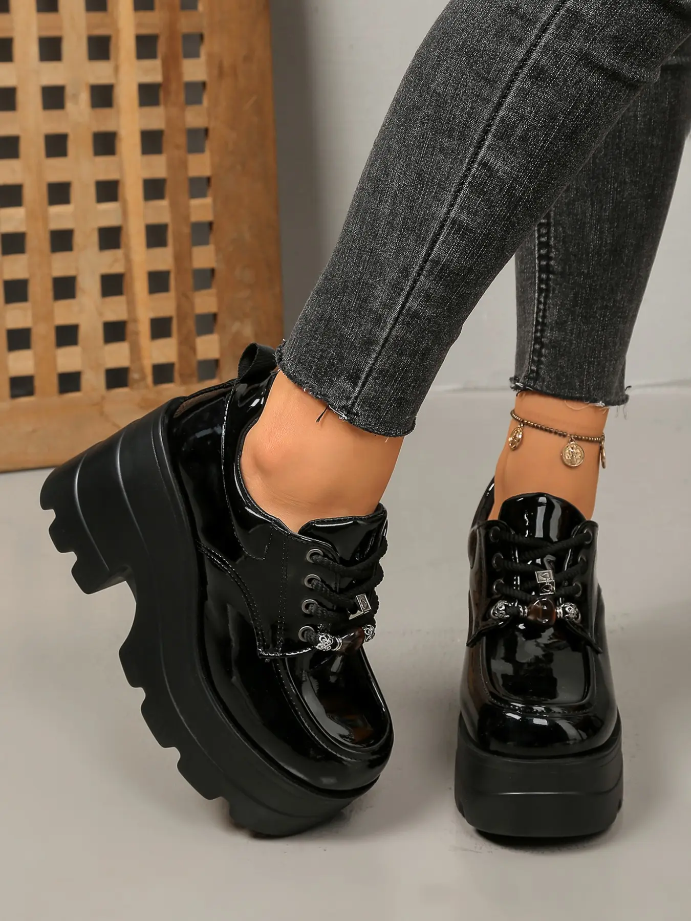 Women's 9cm Comfortable Casual Thick Sole Lace-Up Oxford Shoes, Y2K Gothic College Style, Anti-Slip Platform Sneakers for All Seasons